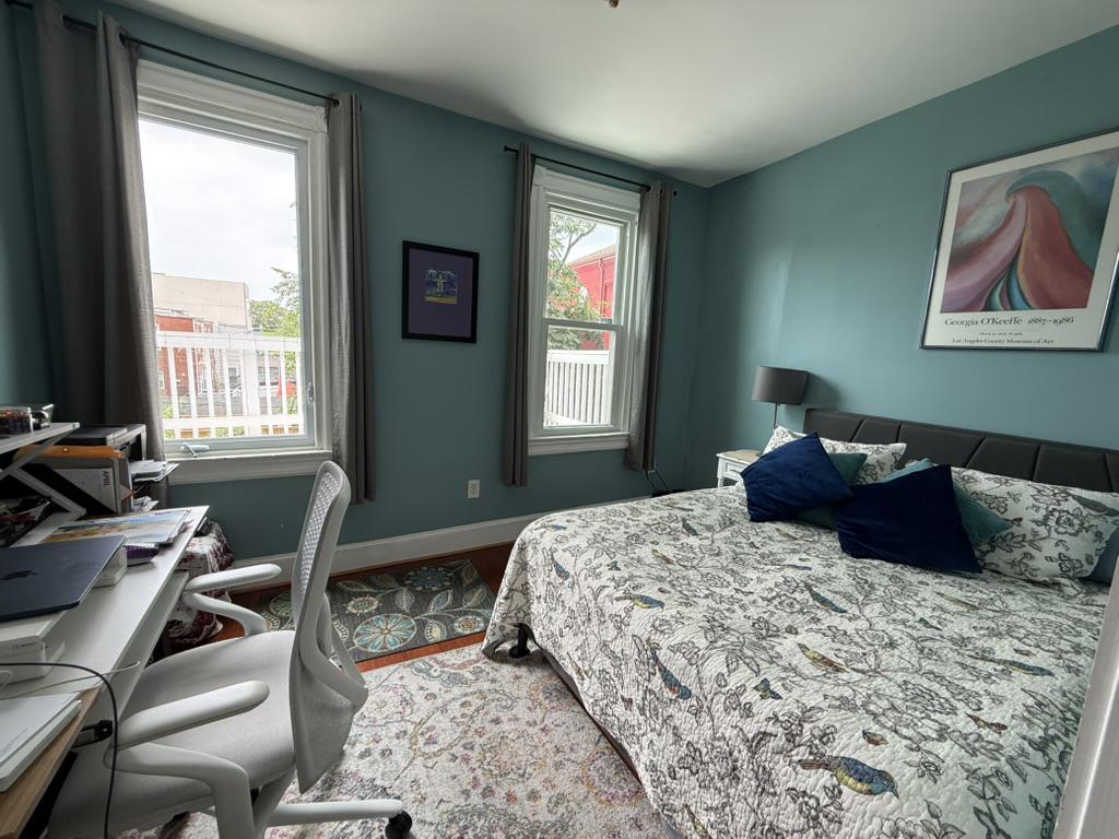 908 11TH STREET NE Unit: A