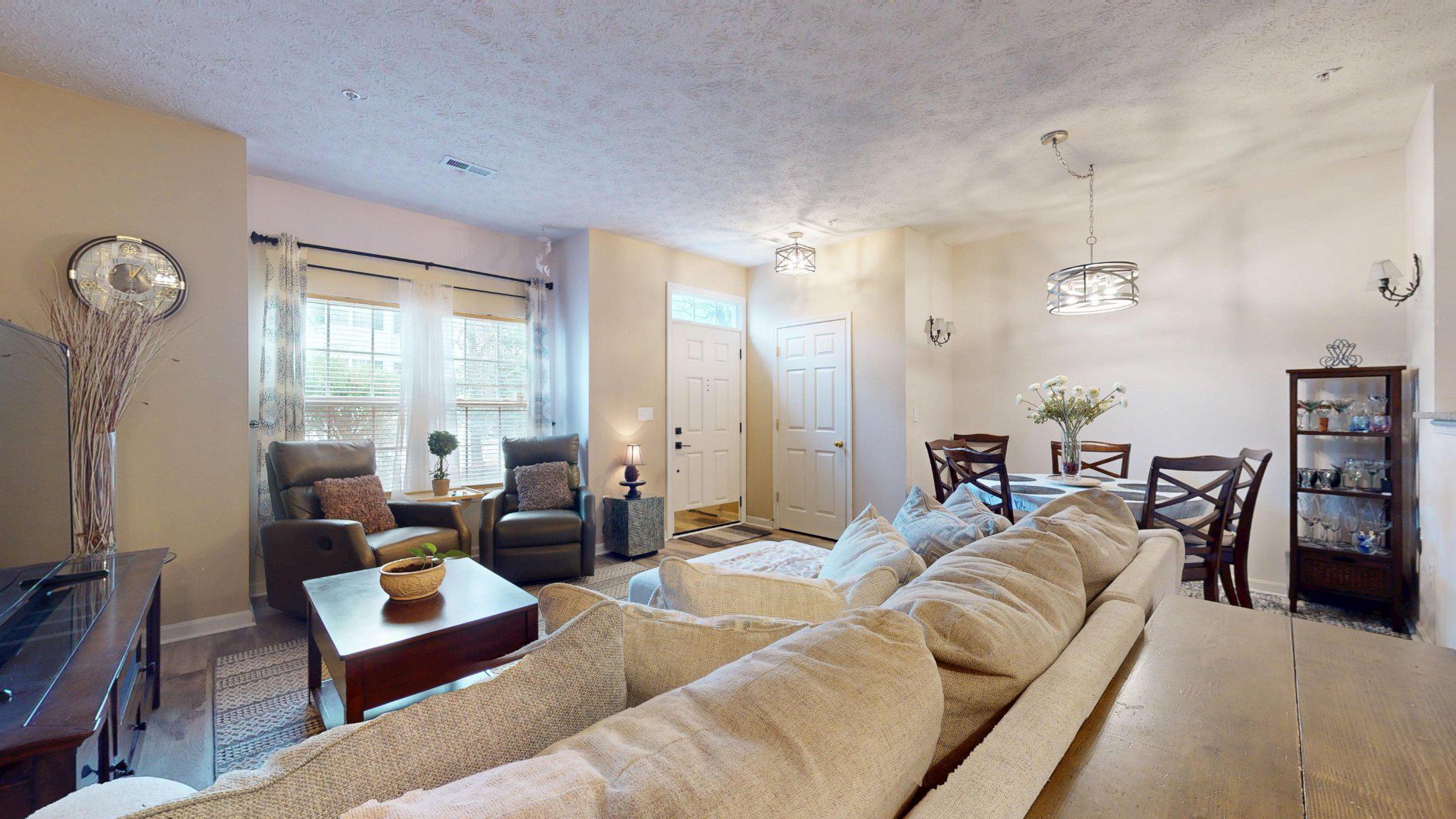 1614 BRIARVIEW COURT 59