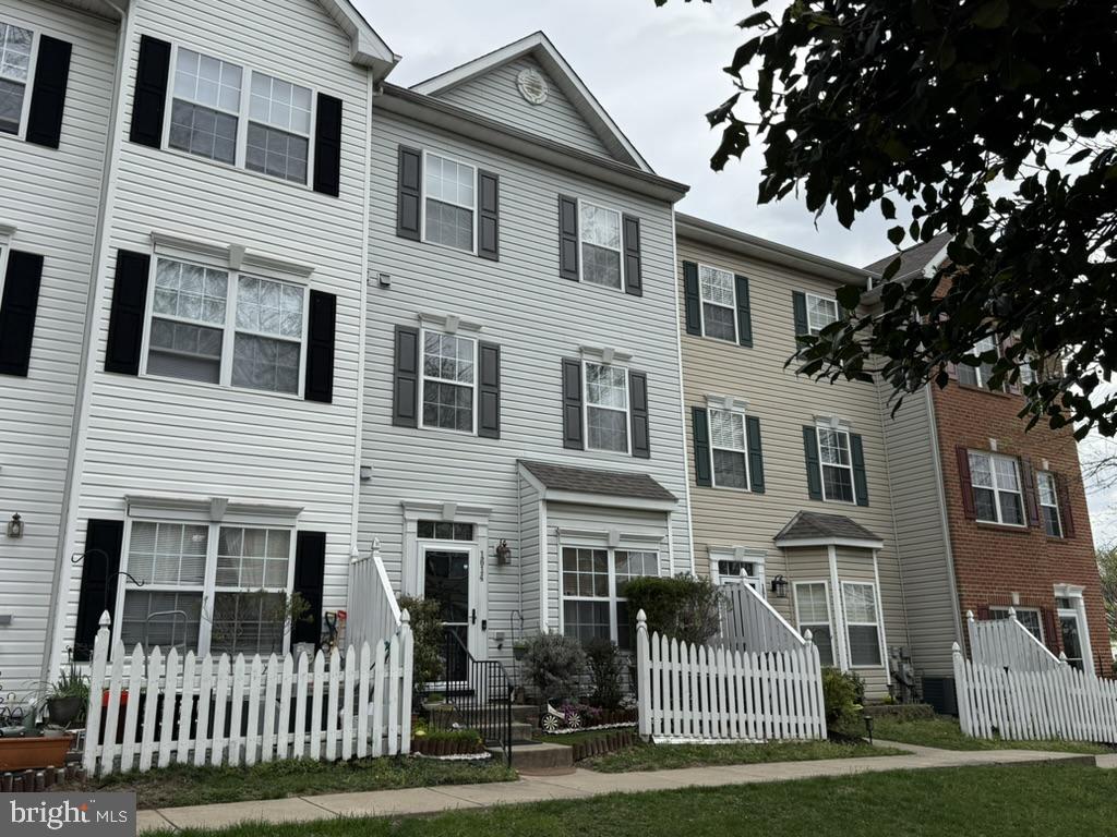 1614 BRIARVIEW COURT 59