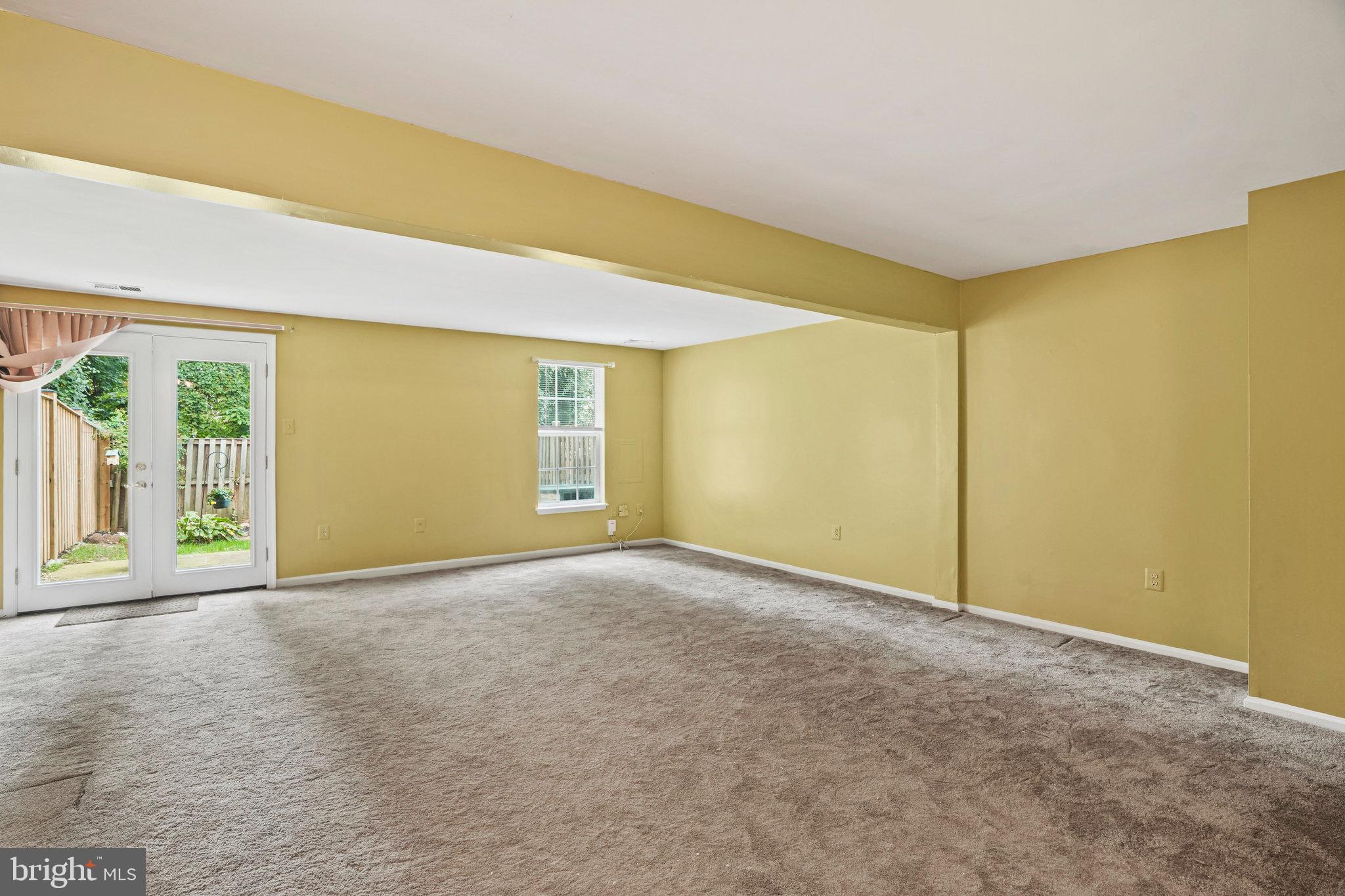 12881 Climbing Ivy Dr