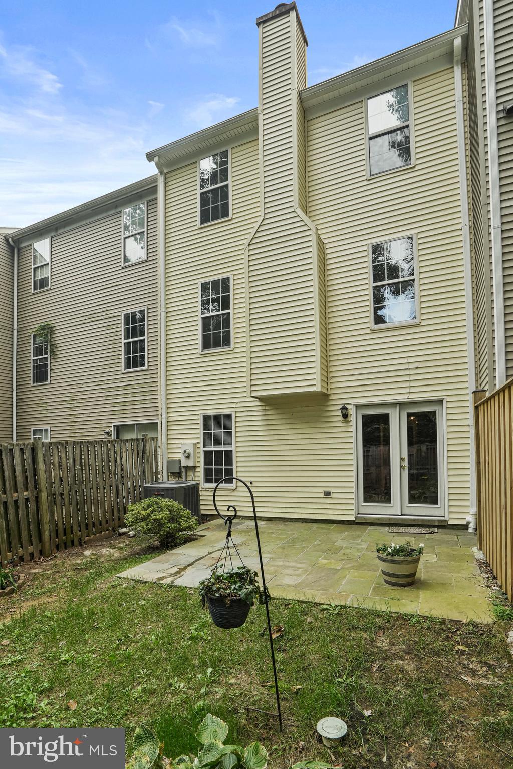 12881 Climbing Ivy Dr