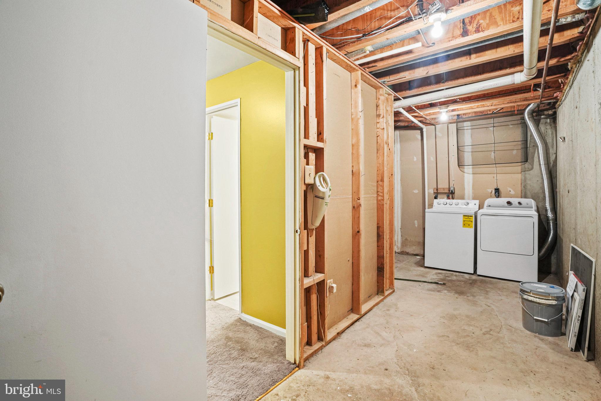 12881 Climbing Ivy Dr