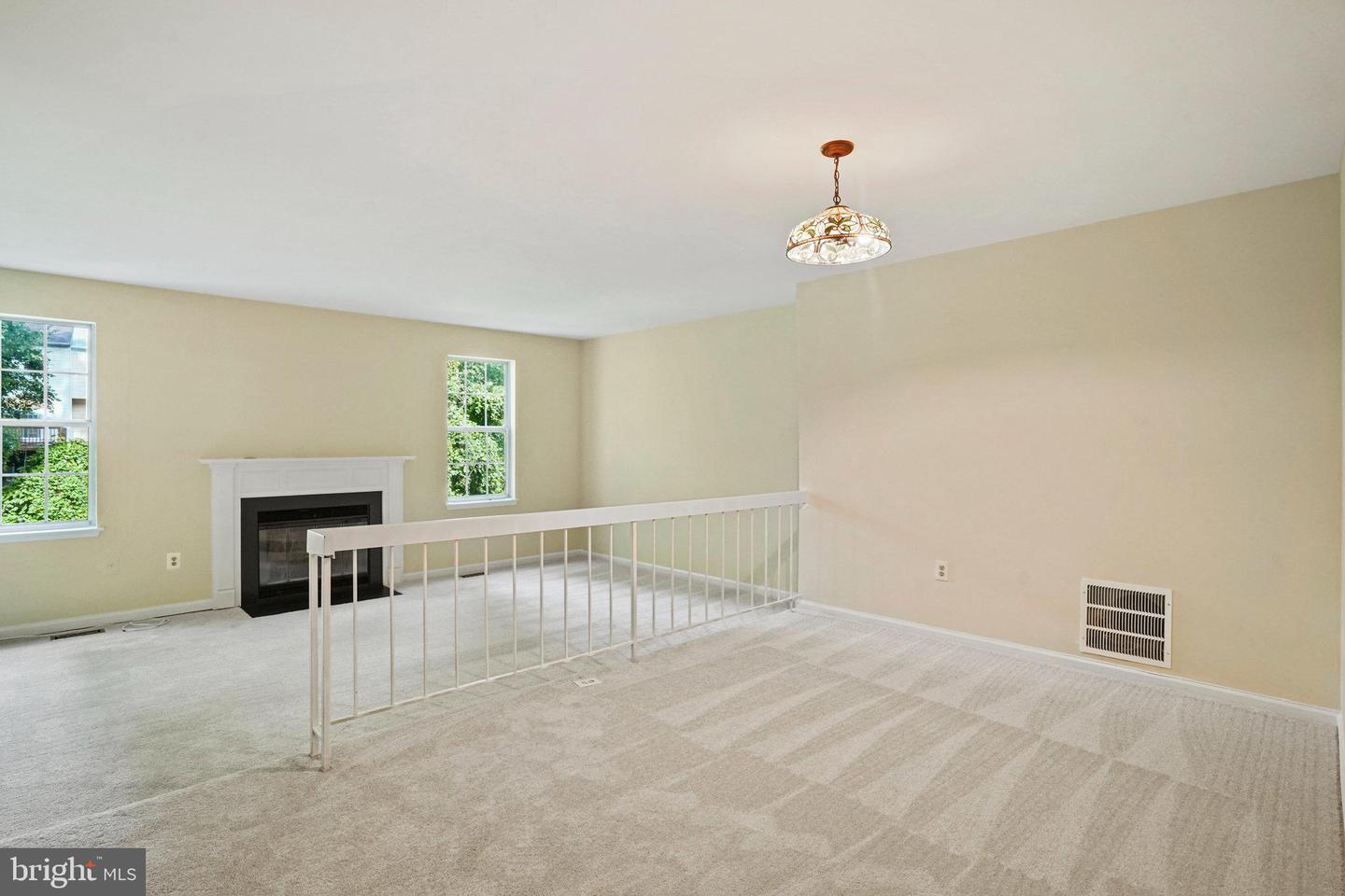 12881 Climbing Ivy Dr