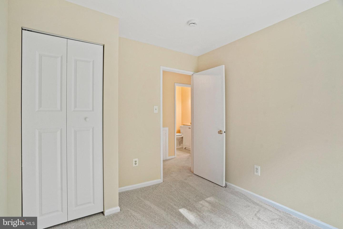 12881 Climbing Ivy Dr