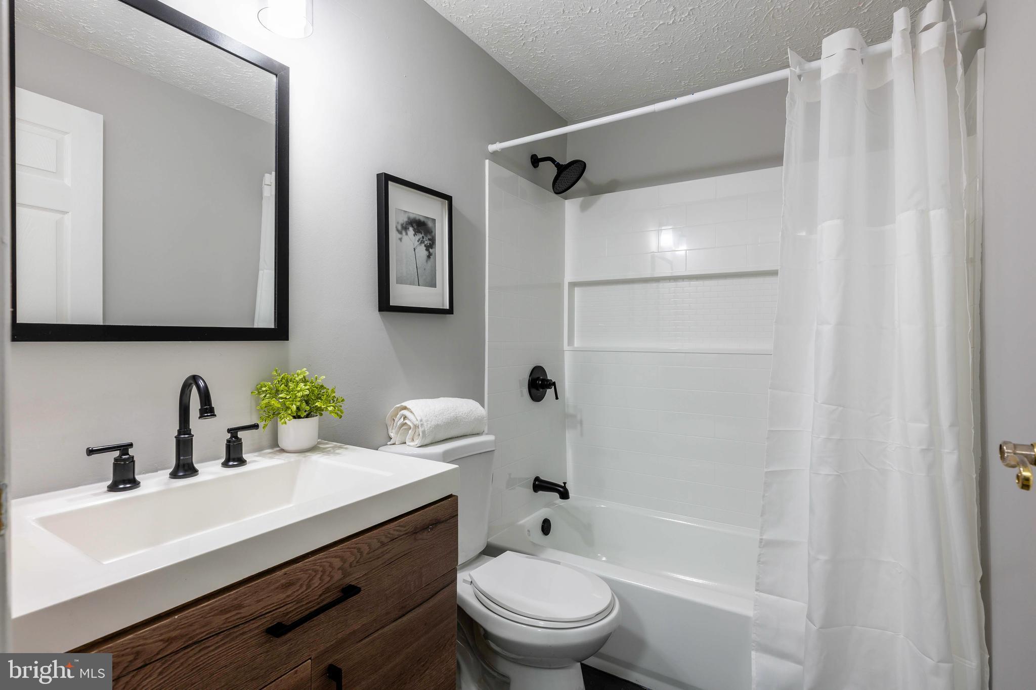 8845 Cross Country Pl