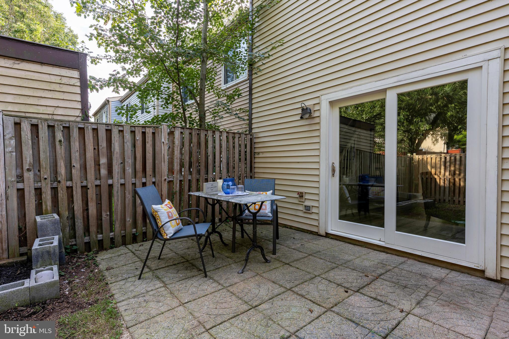 8845 Cross Country Pl