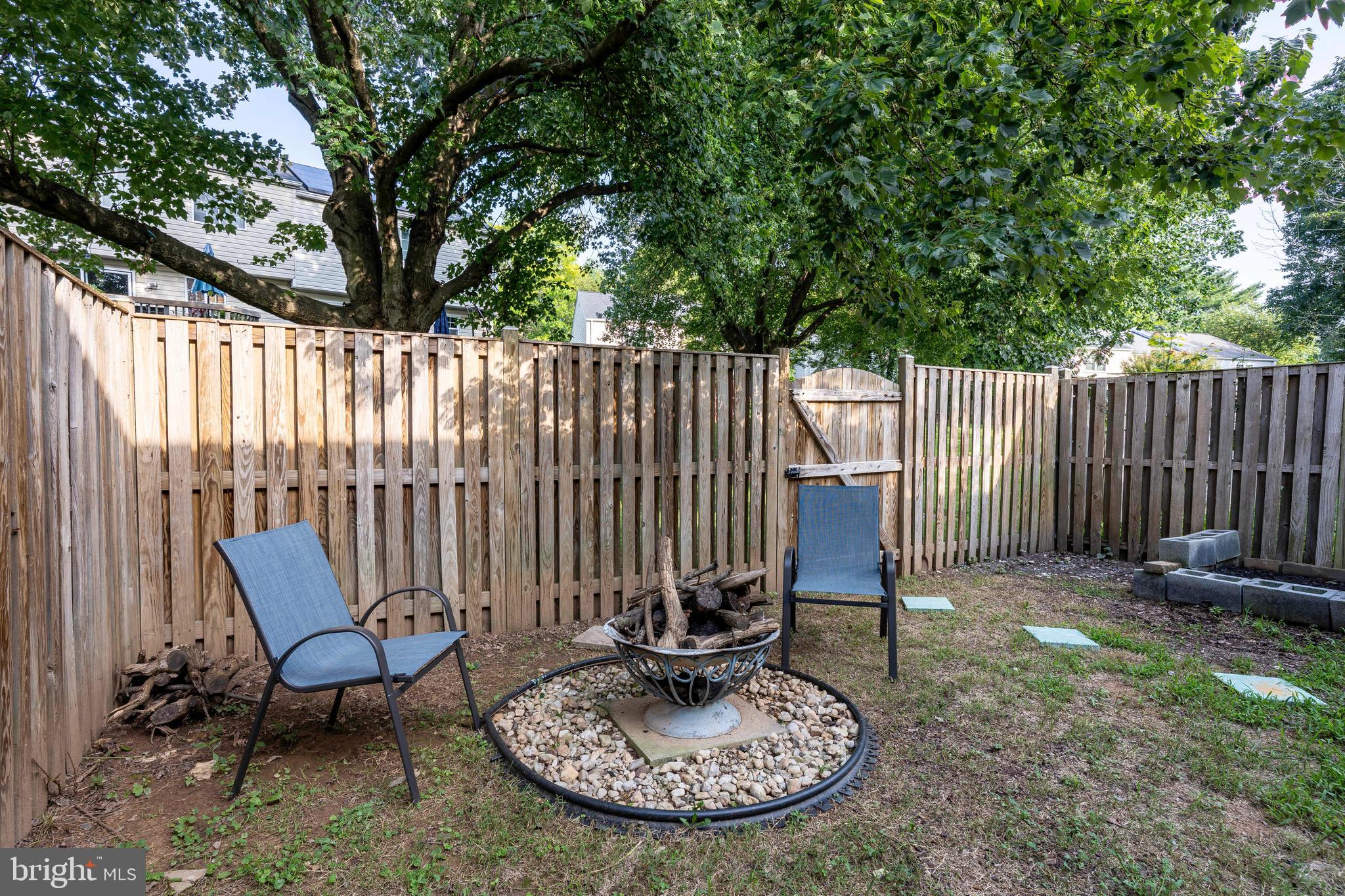 8845 Cross Country Pl