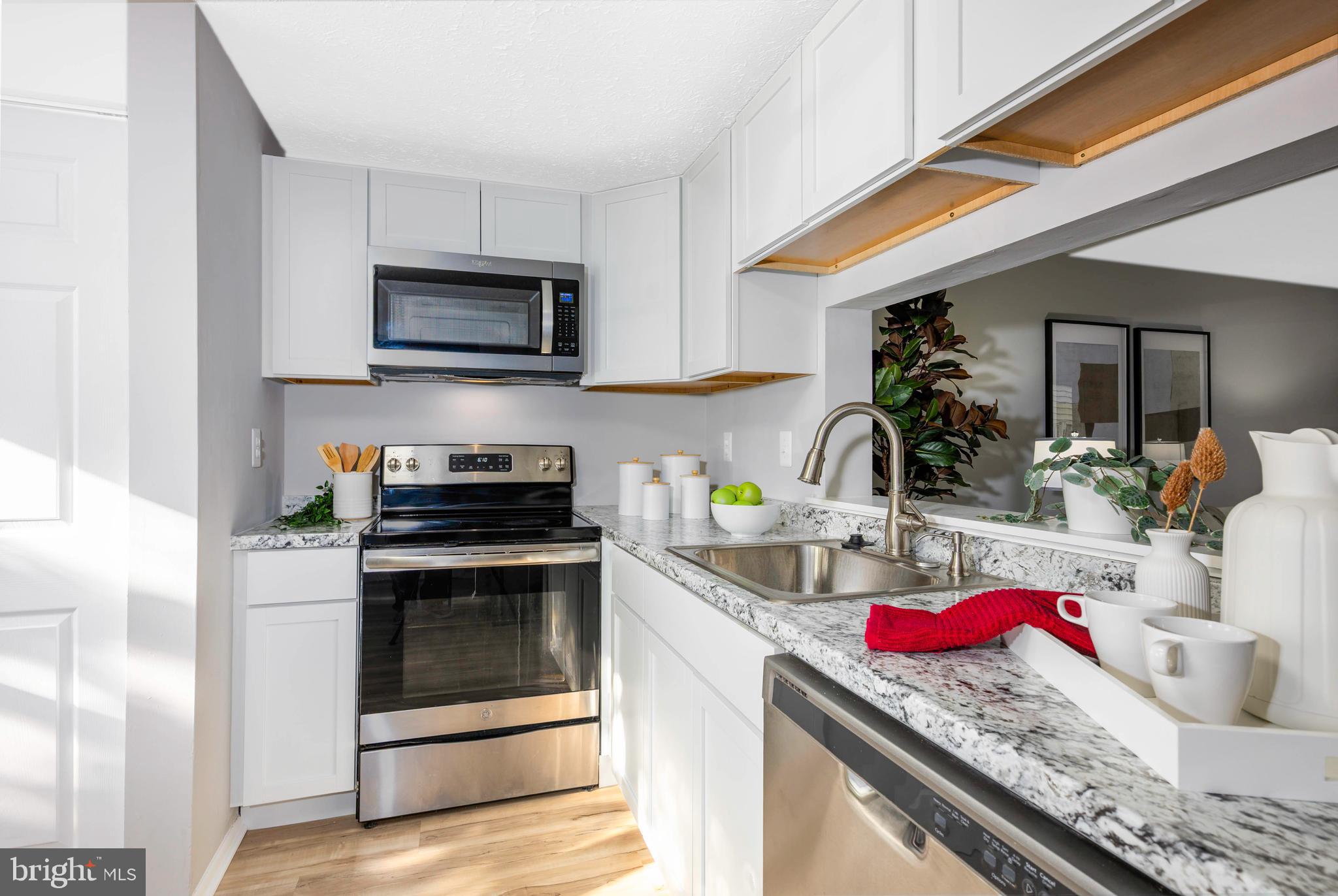 8845 Cross Country Pl