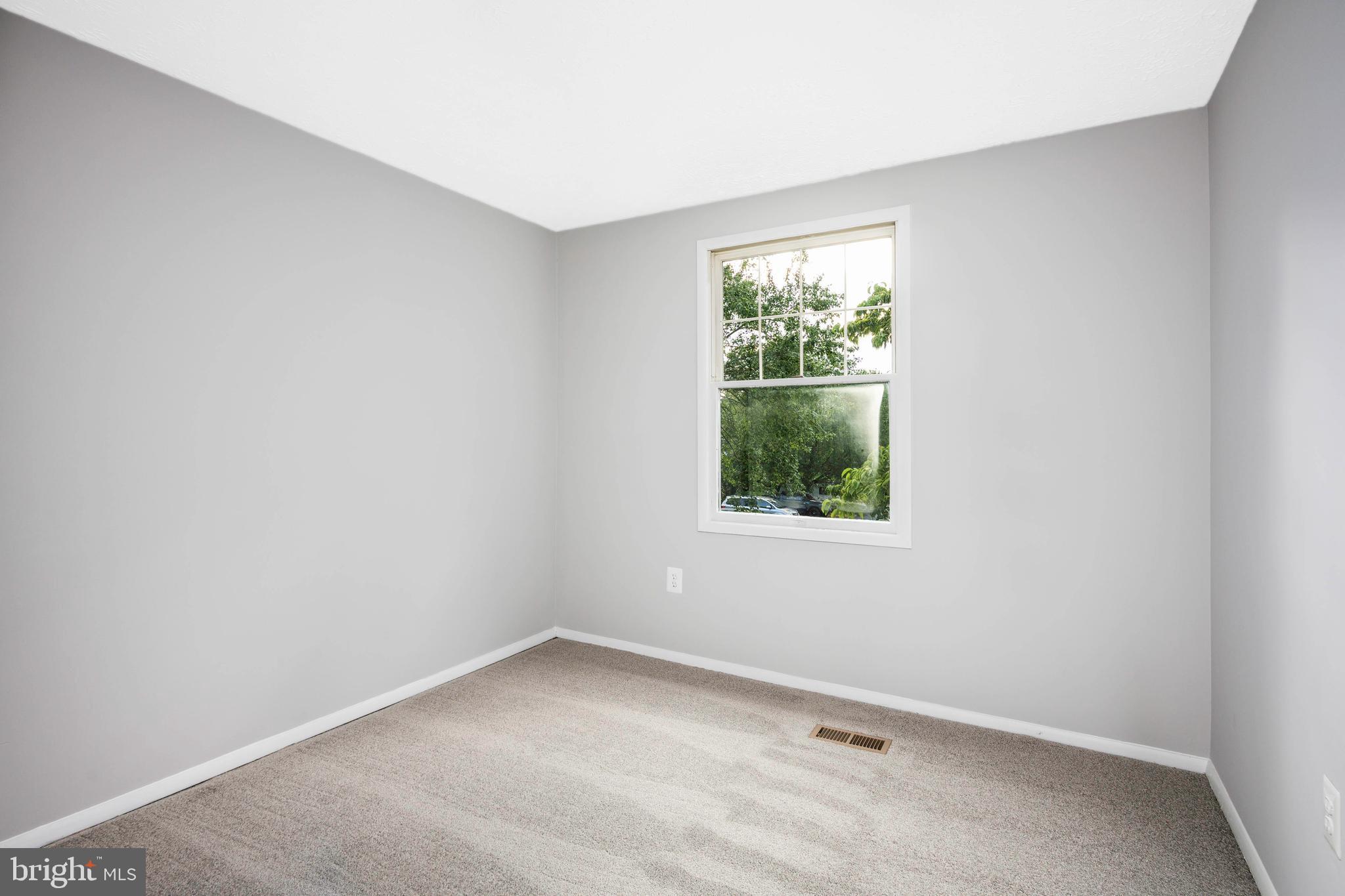 8845 Cross Country Pl