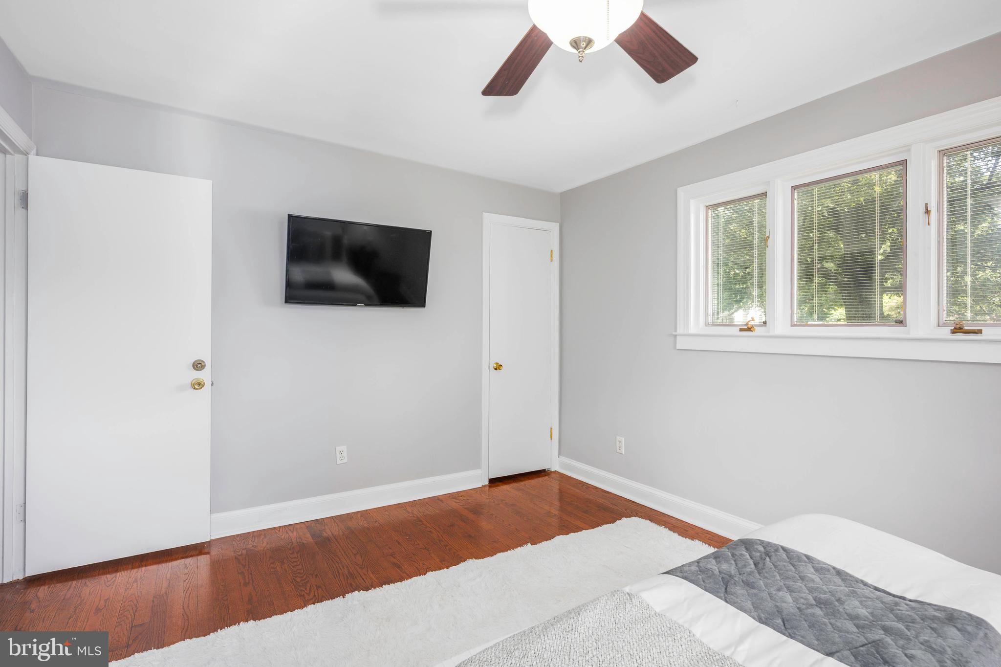 11022 Cherry Hill Rd