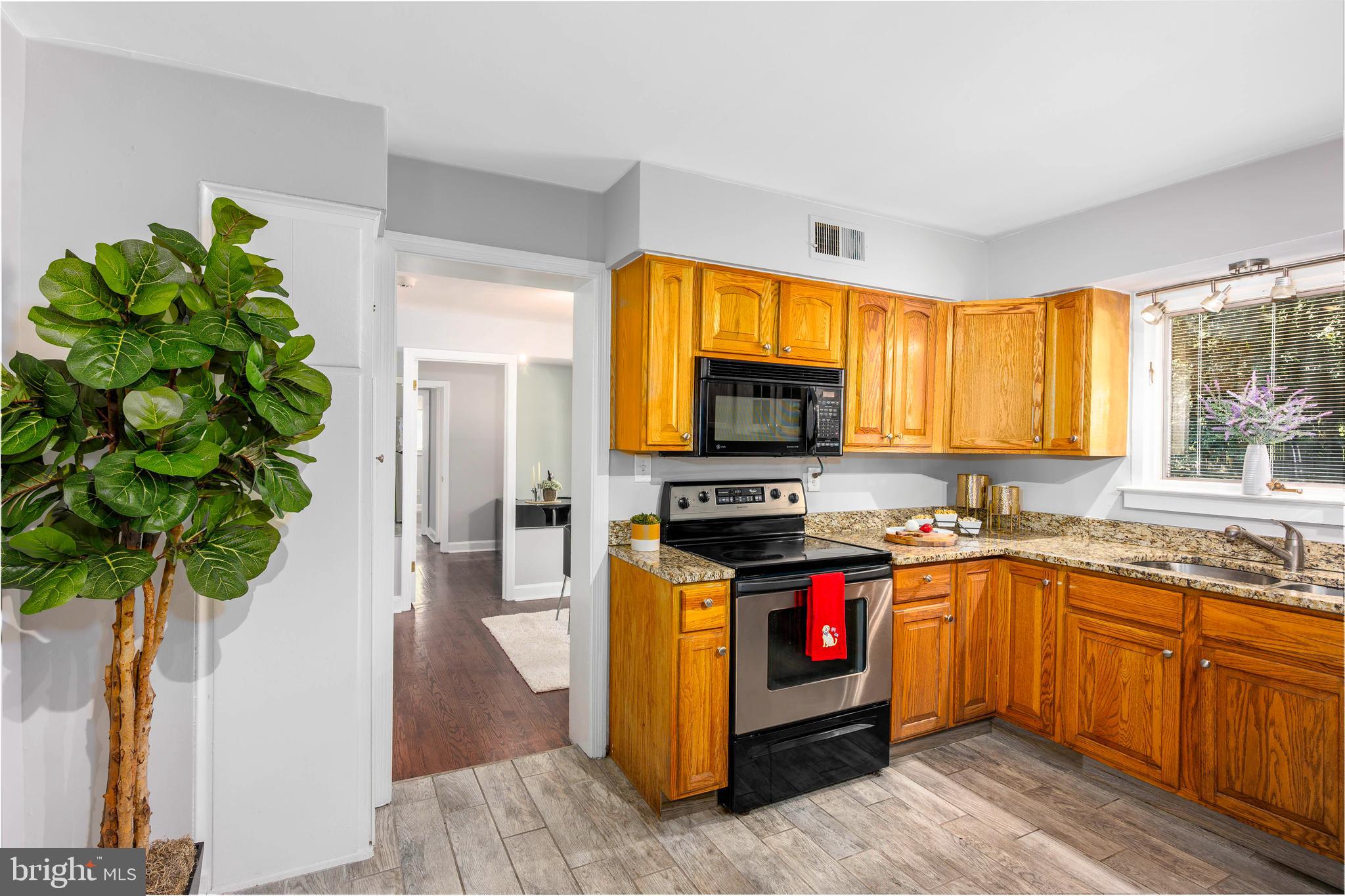 11022 Cherry Hill Rd