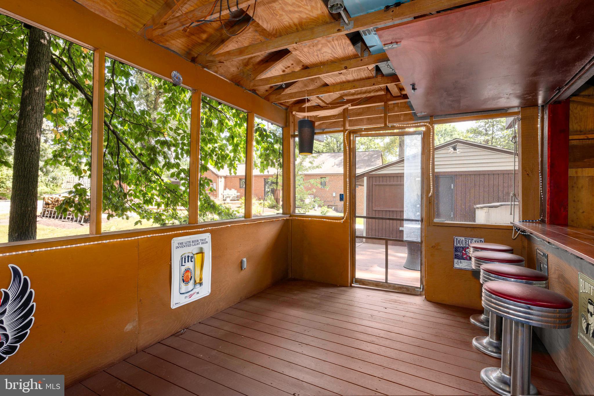 11022 Cherry Hill Rd