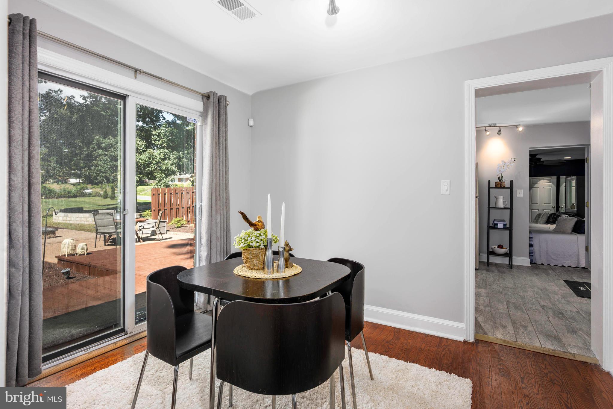 11022 Cherry Hill Rd