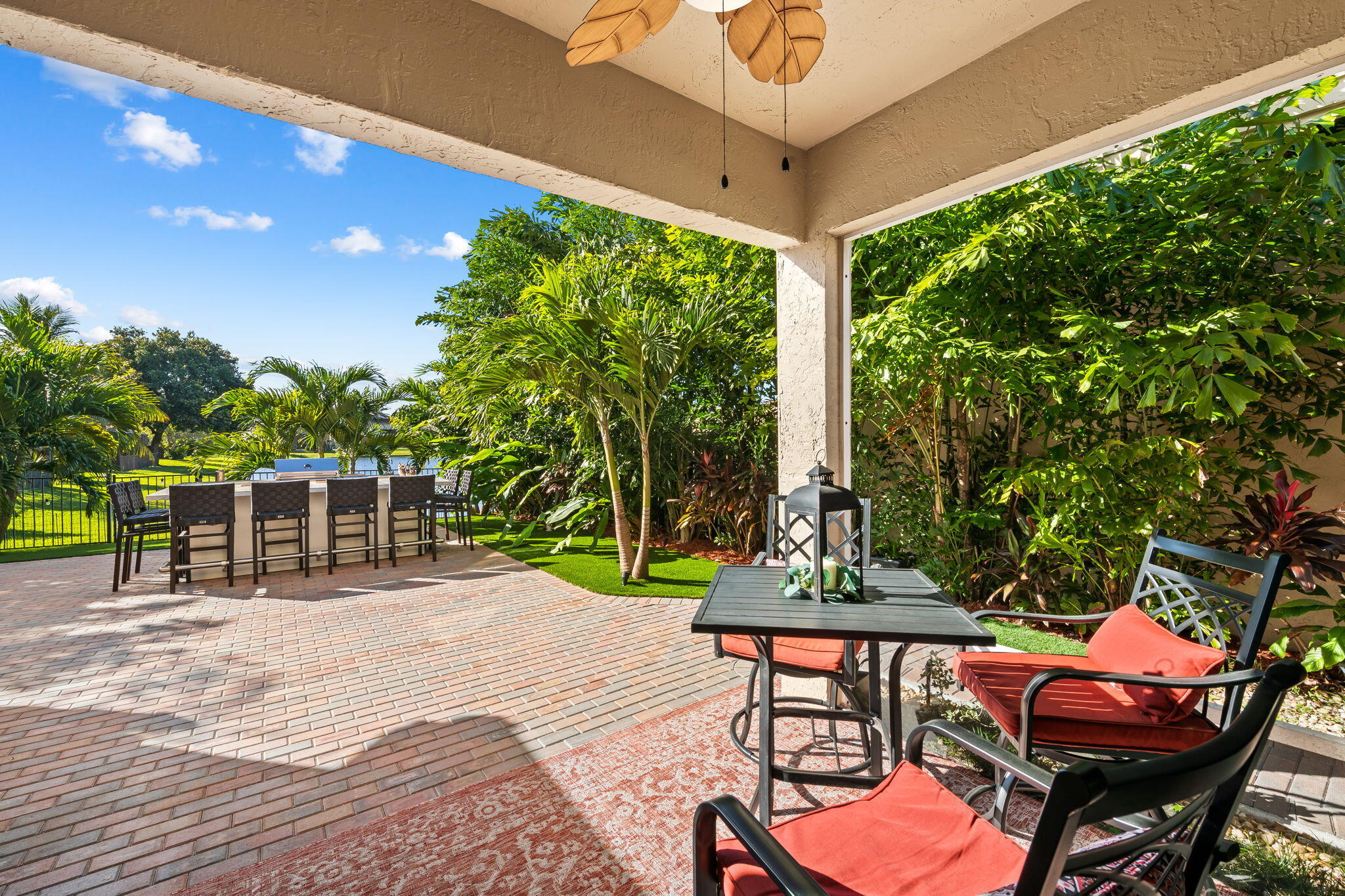 10320 NW 15th St Street