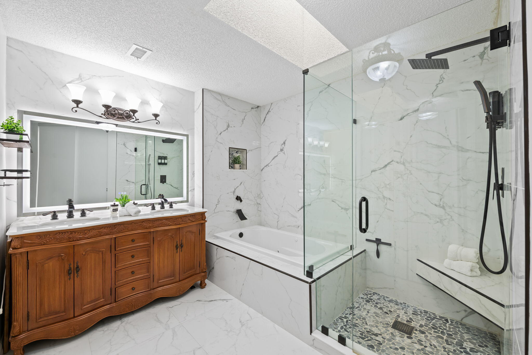 10320 NW 15th St Street