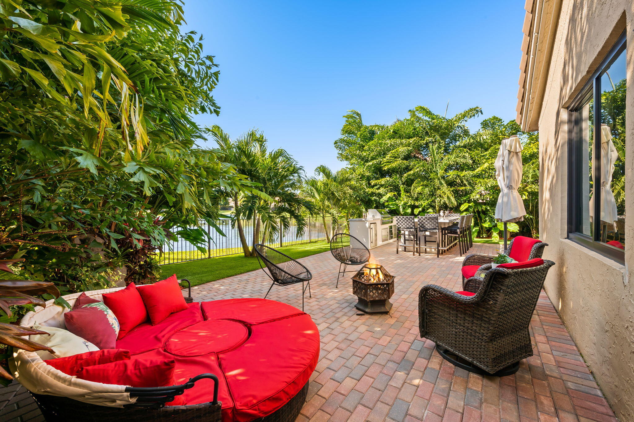 10320 NW 15th St Street