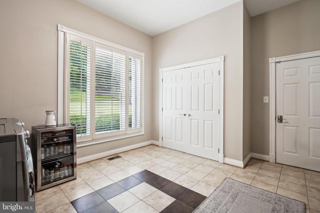 1409 Wynhurst Ln