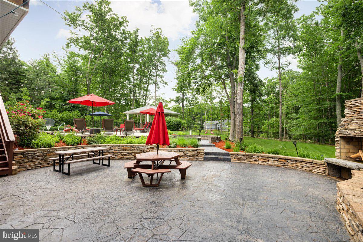 1346 Alma Gaynelle Dr