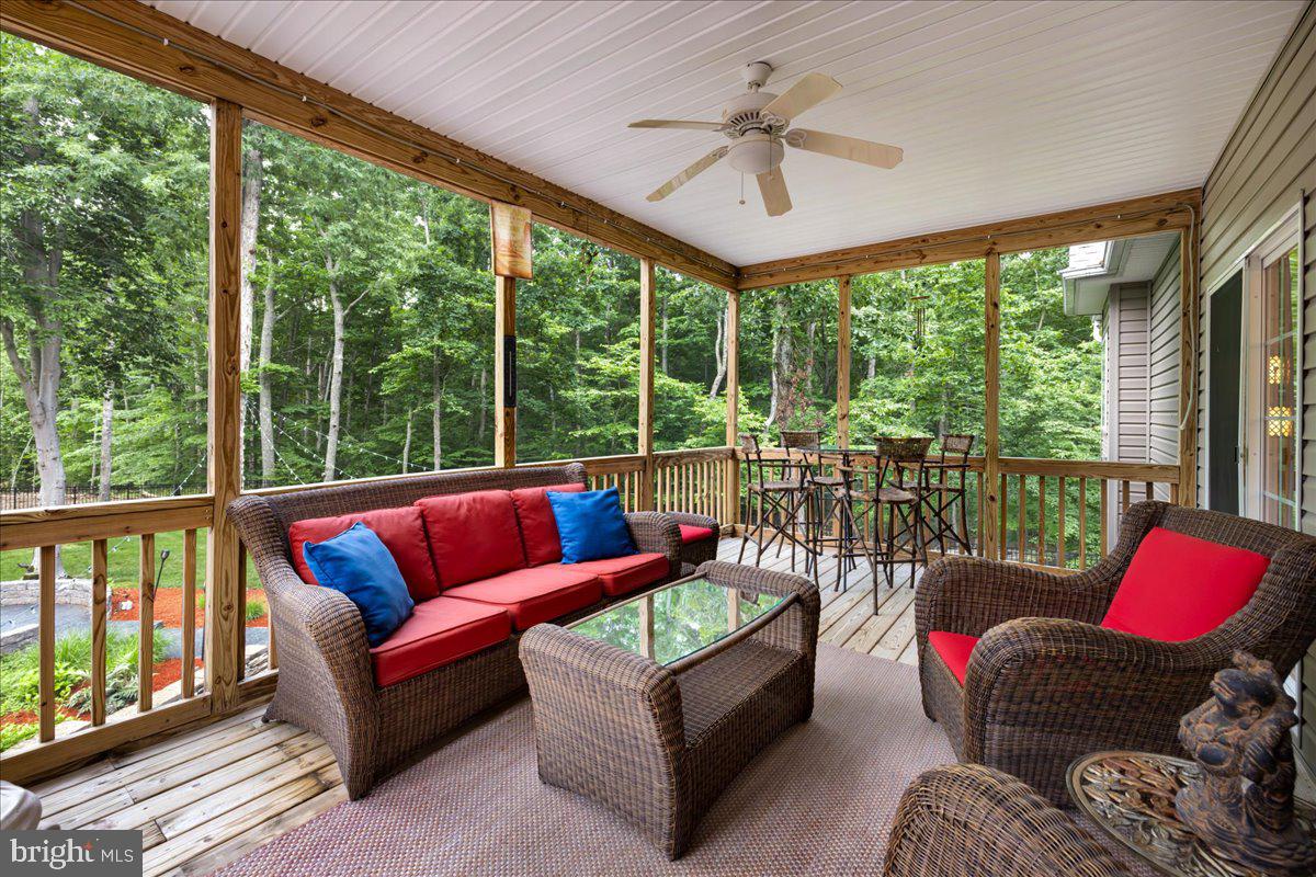 1346 Alma Gaynelle Dr