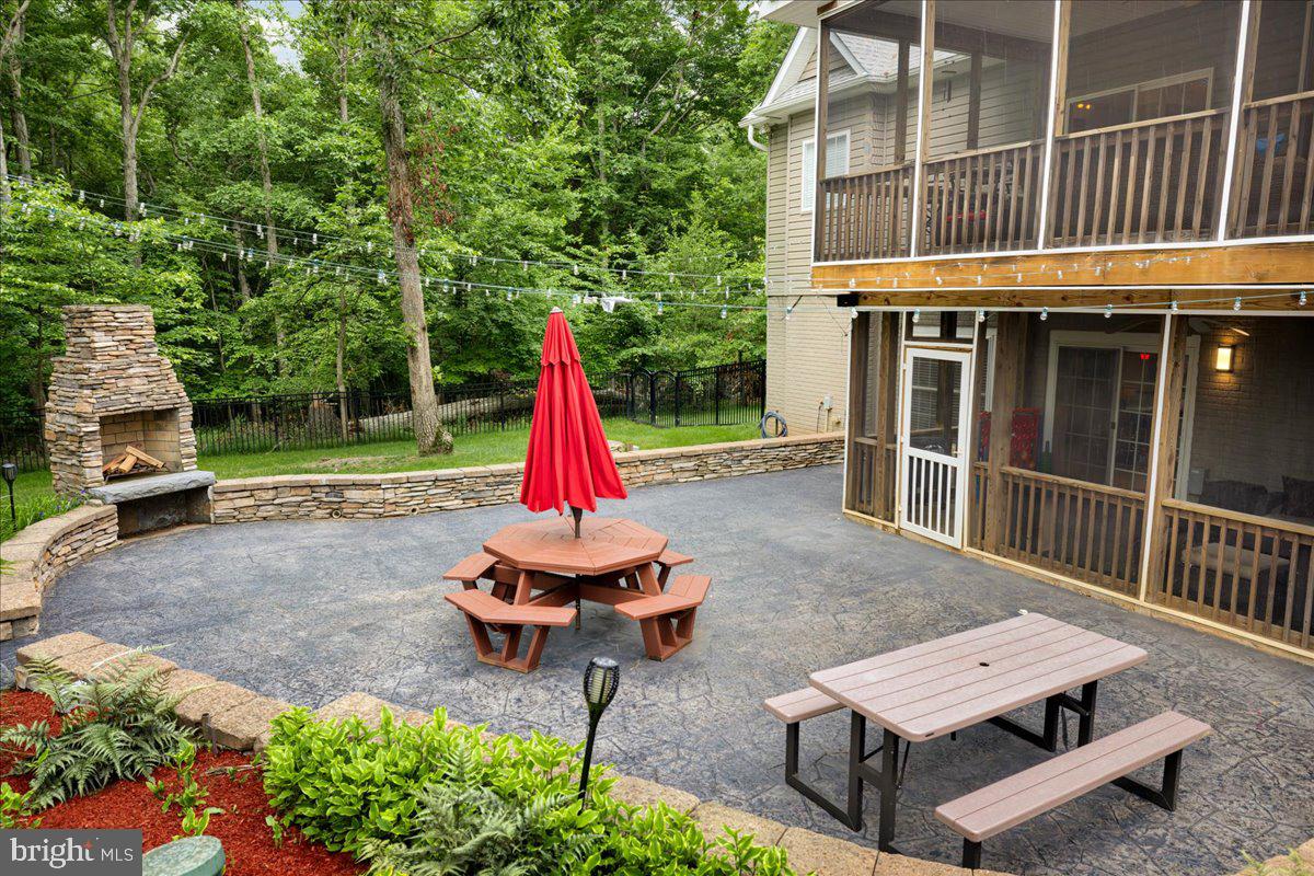 1346 Alma Gaynelle Dr