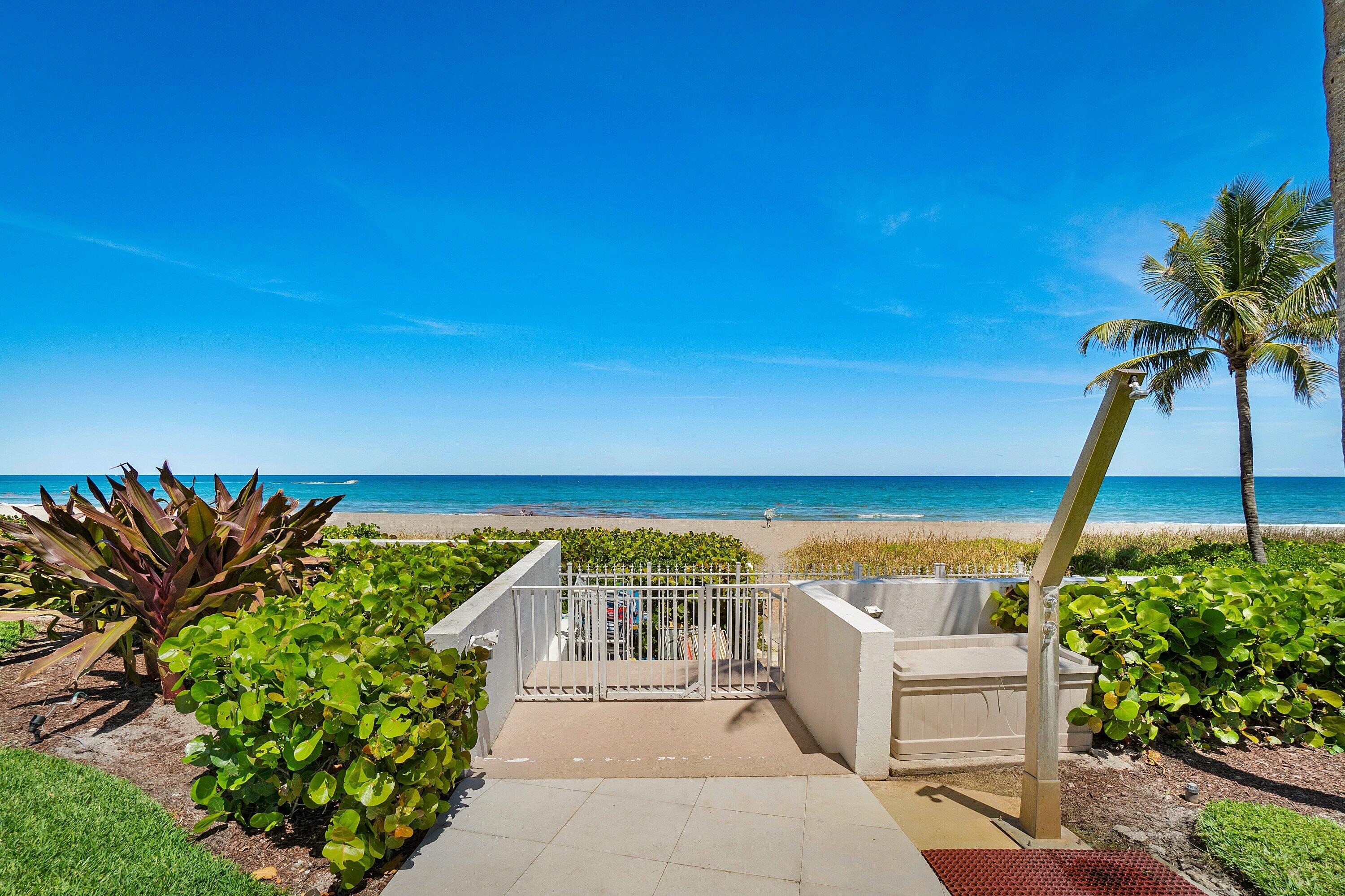 700 S Ocean Boulevard 705