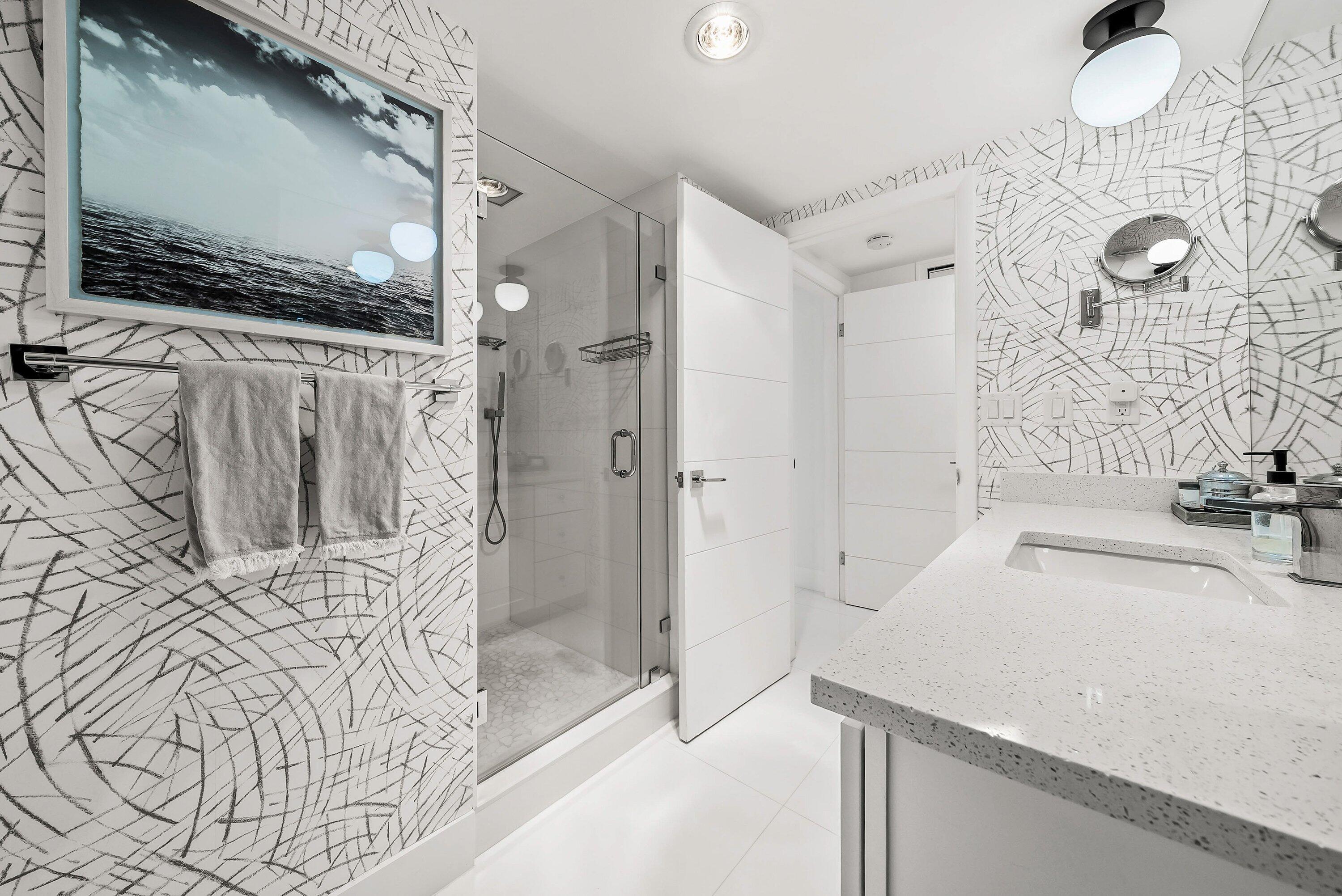 700 S Ocean Boulevard 705