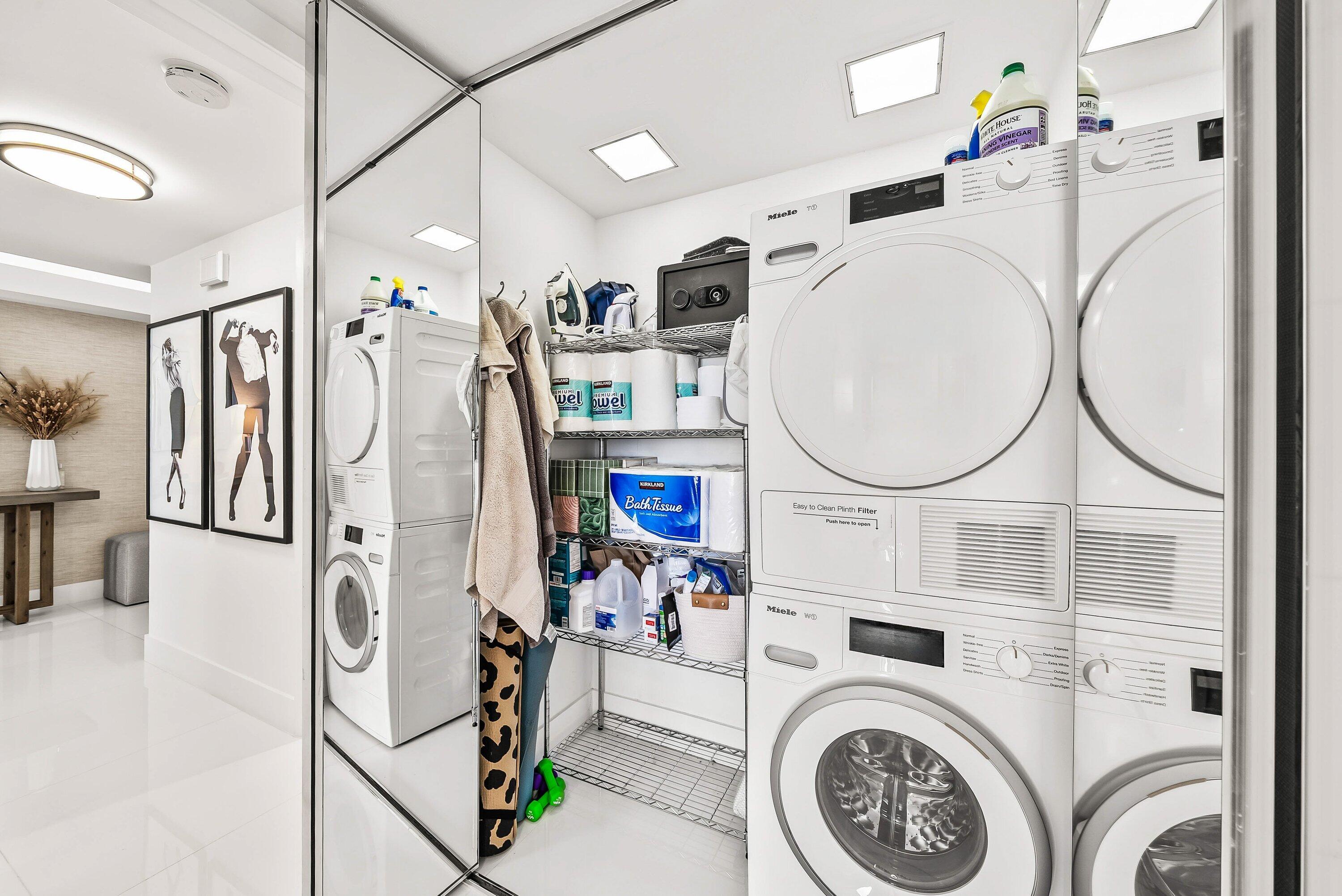 700 S Ocean Boulevard 705