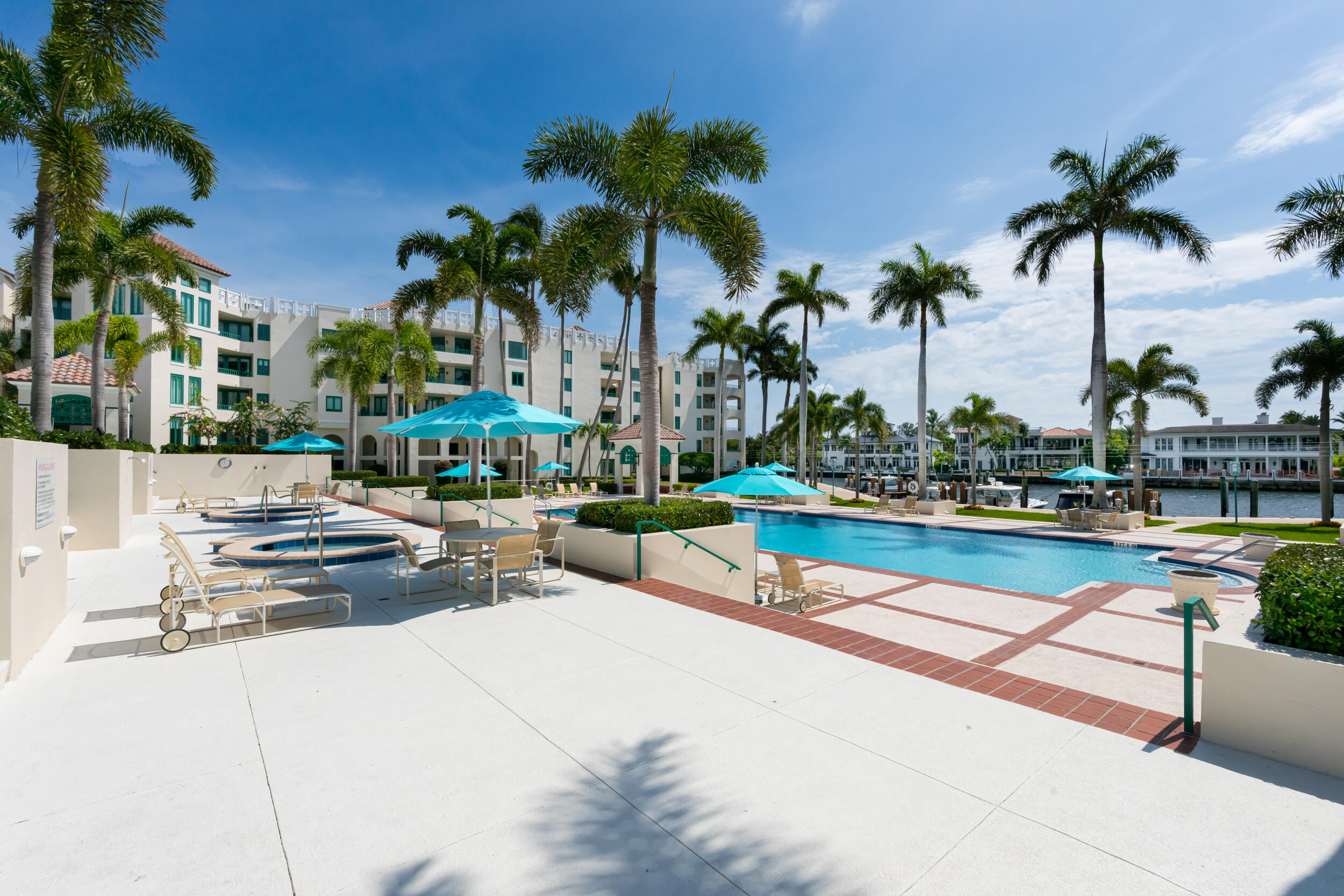 100 SE 5TH Avenue 103