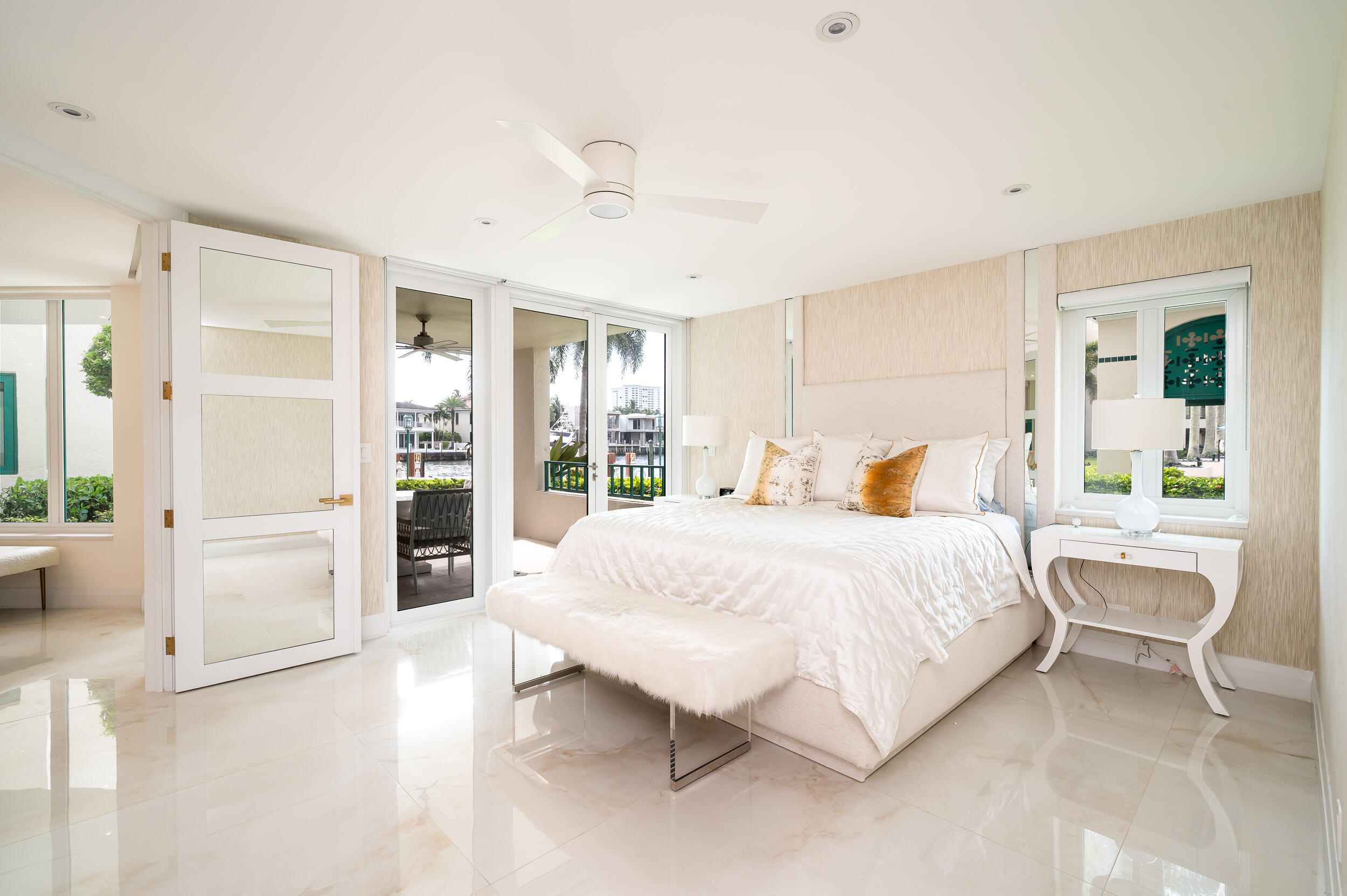 100 SE 5TH Avenue 103
