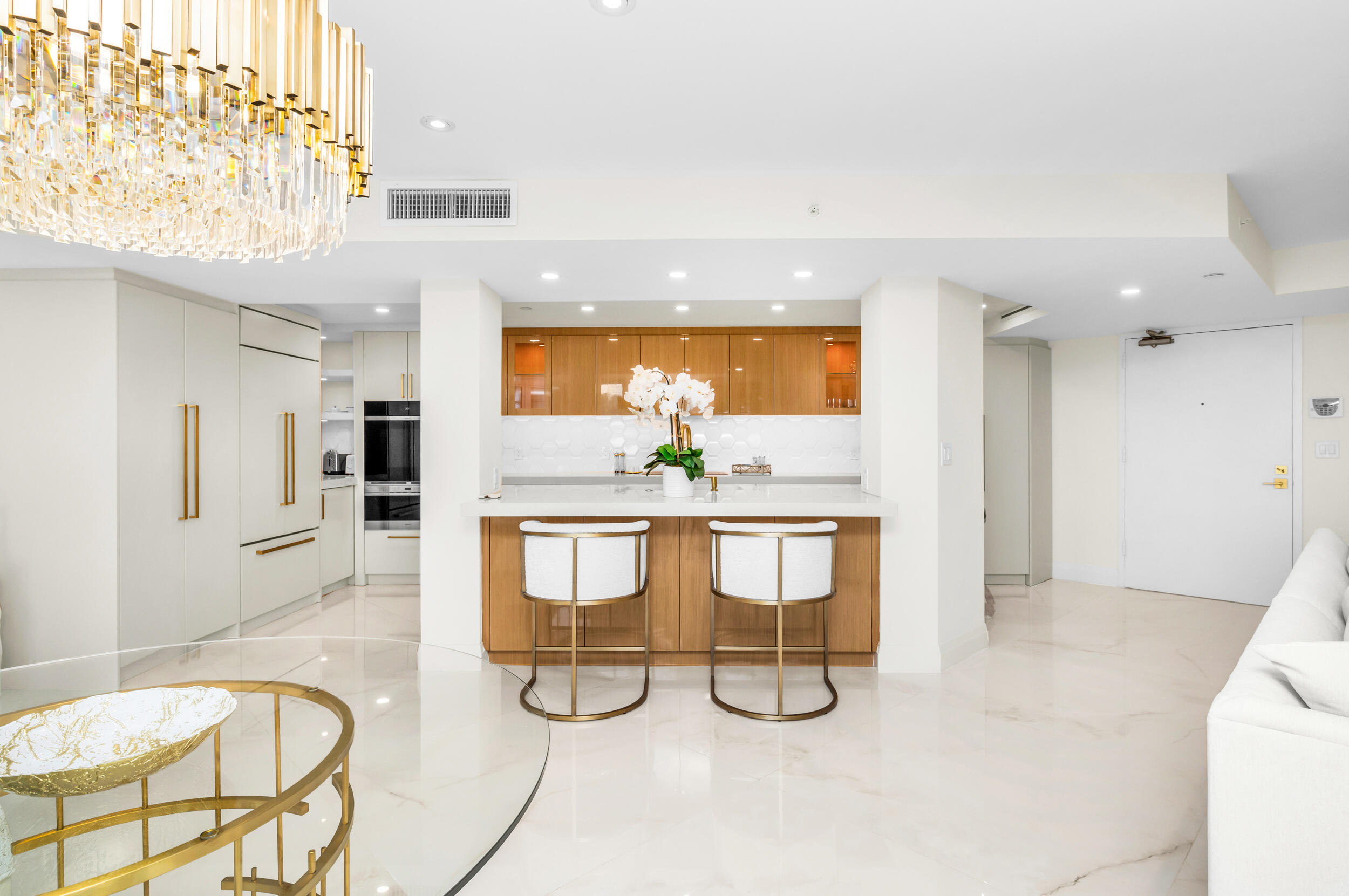 100 SE 5TH Avenue 103