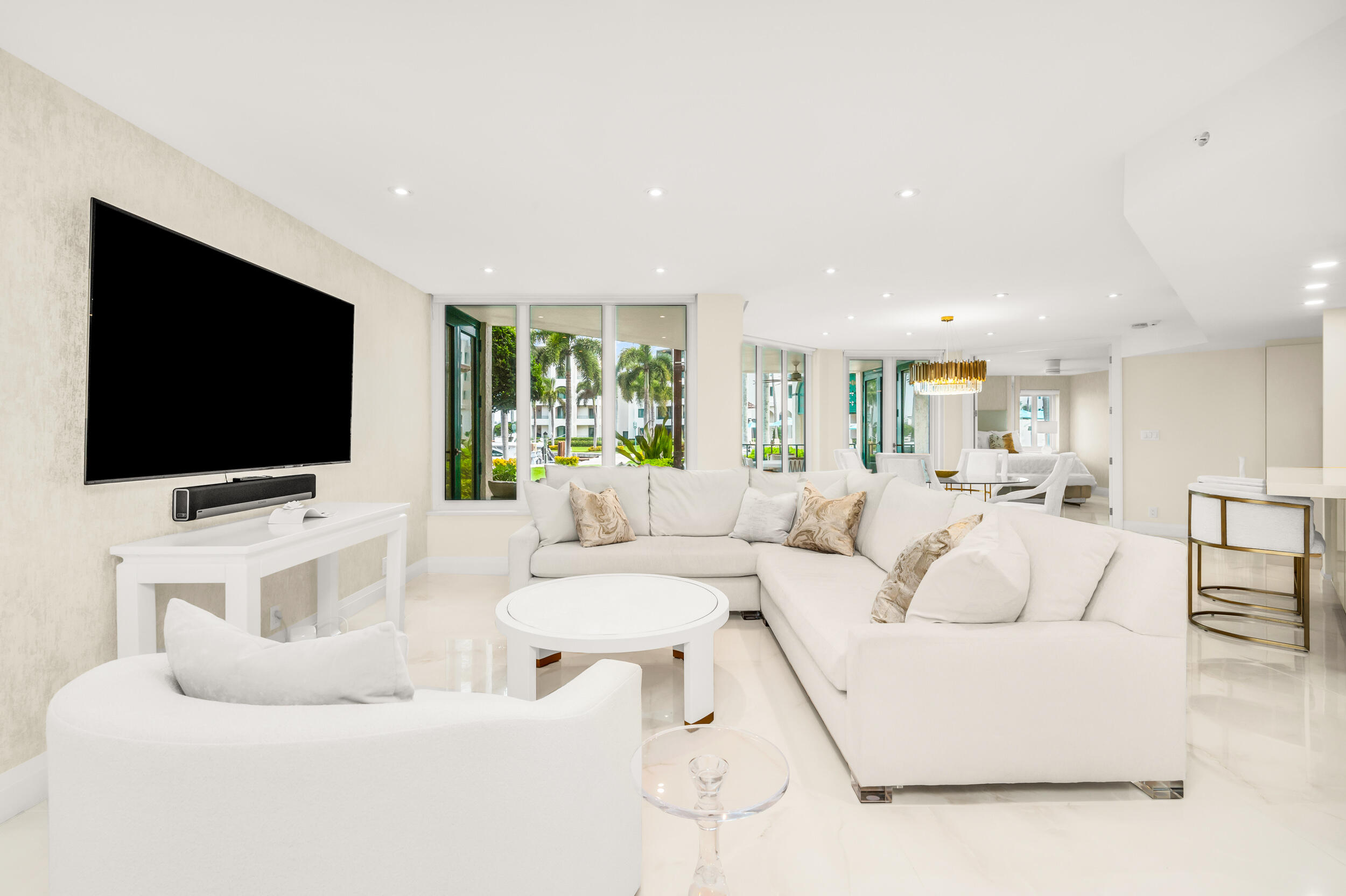 100 SE 5TH Avenue 103