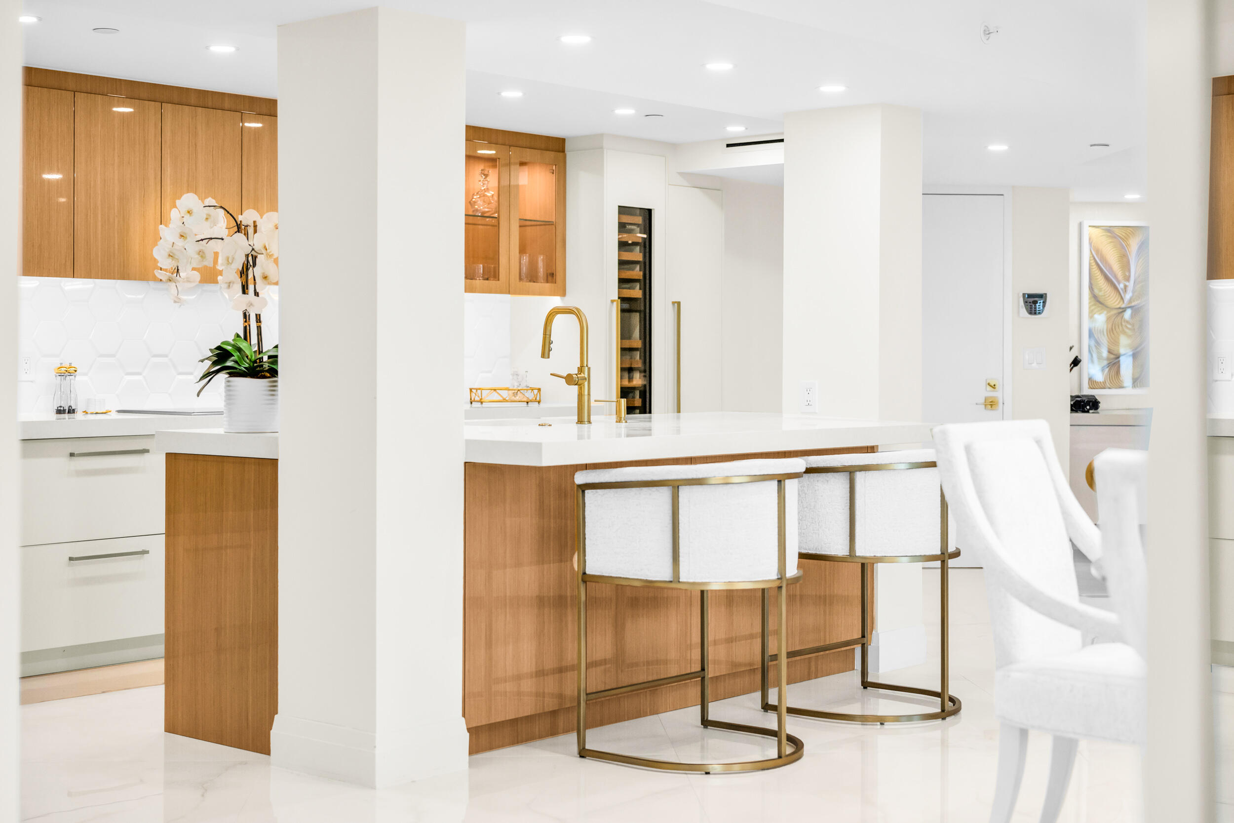 100 SE 5TH Avenue 103