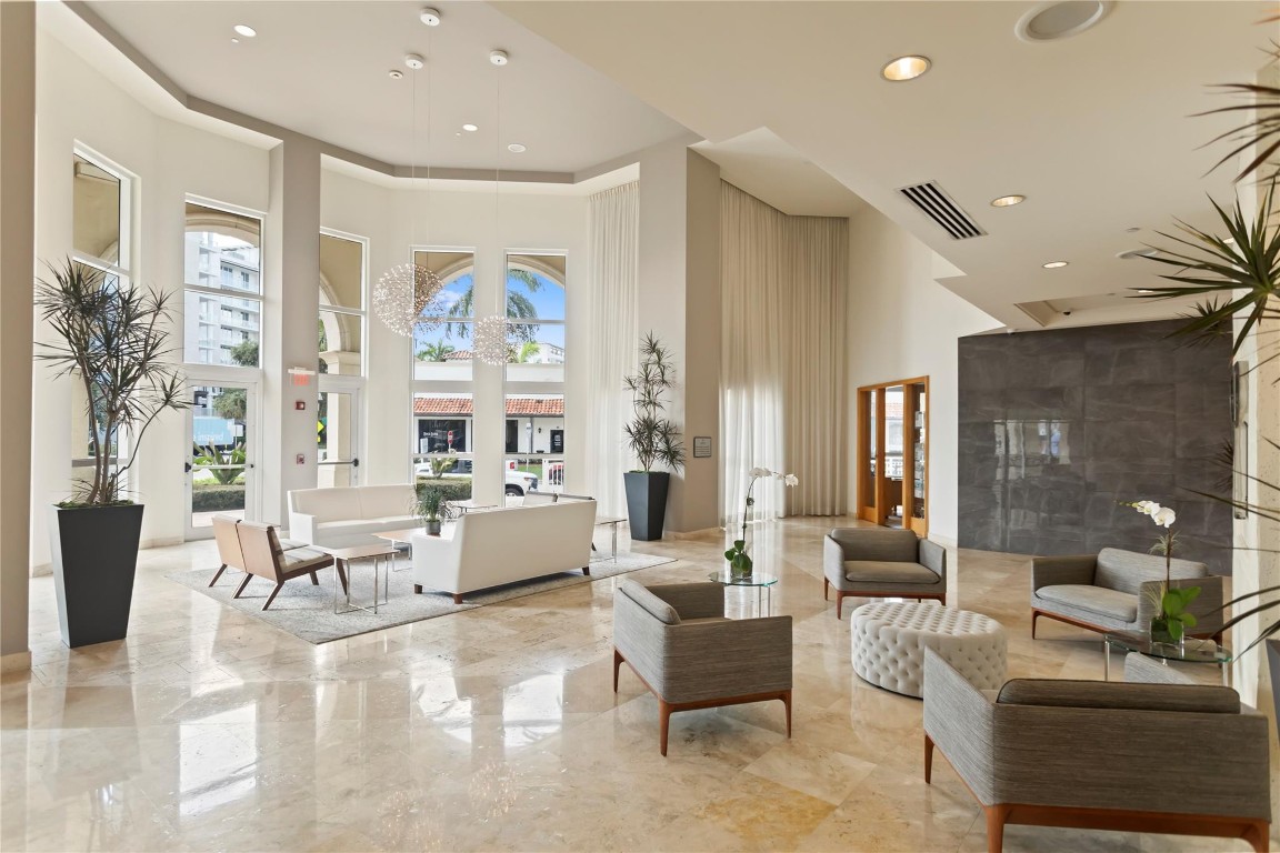 99 SE Mizner Blvd 616