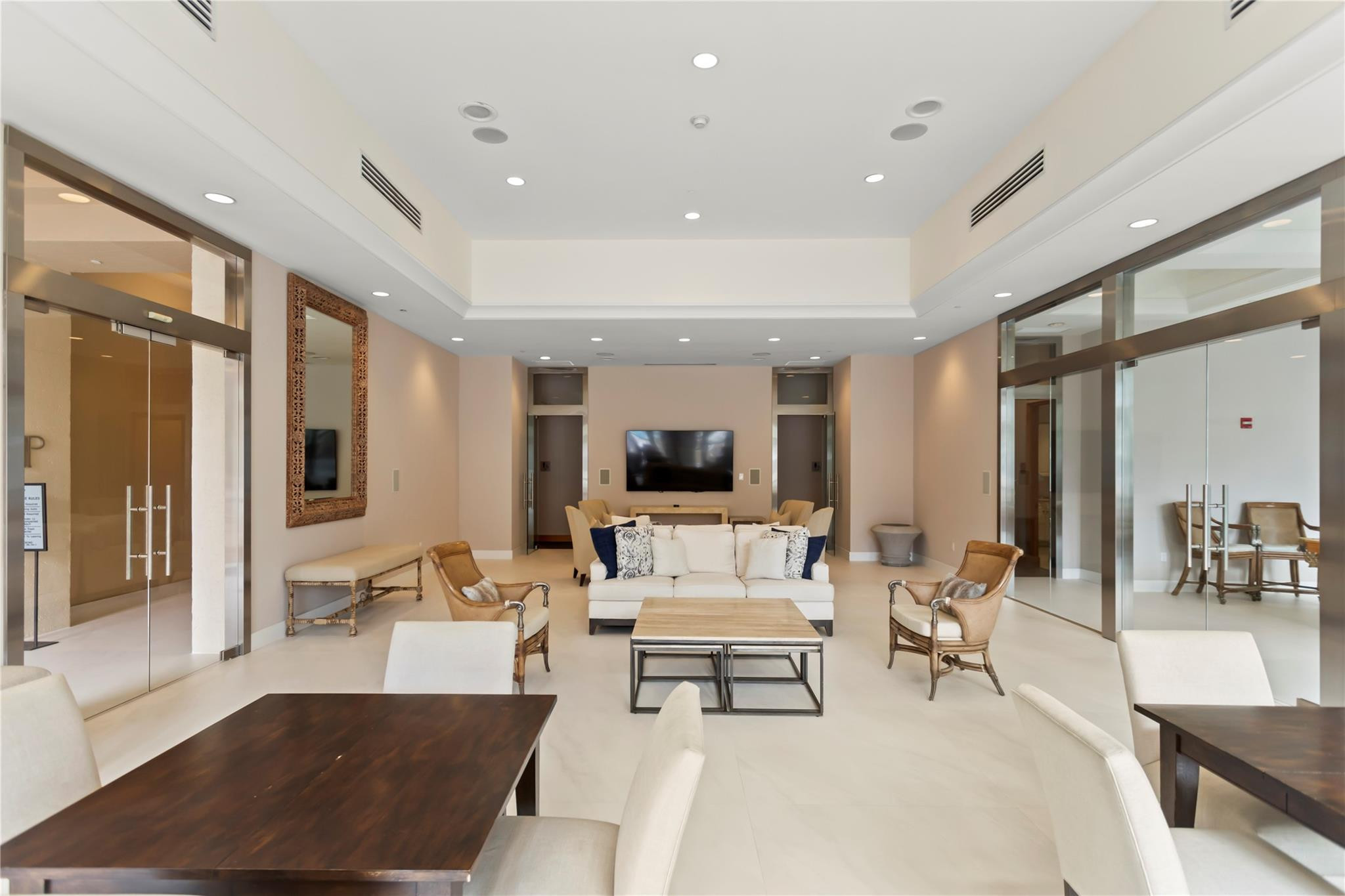 99 SE Mizner Blvd 616