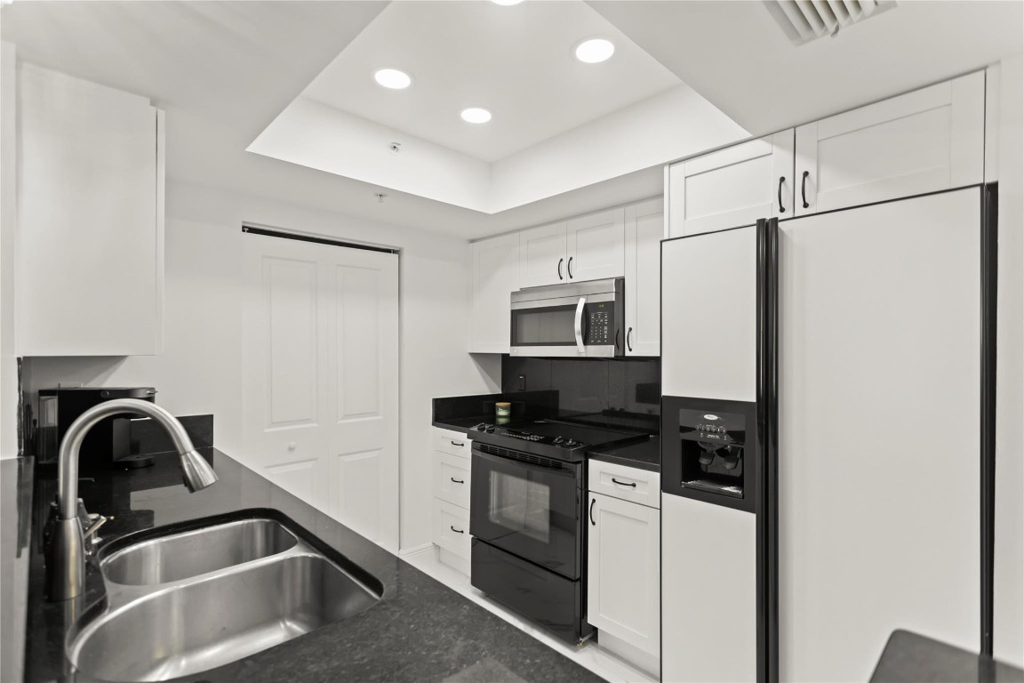 99 SE Mizner Blvd 616