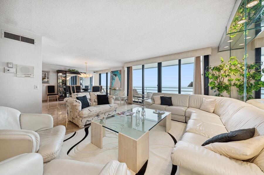 1400 S Ocean Boulevard 1402