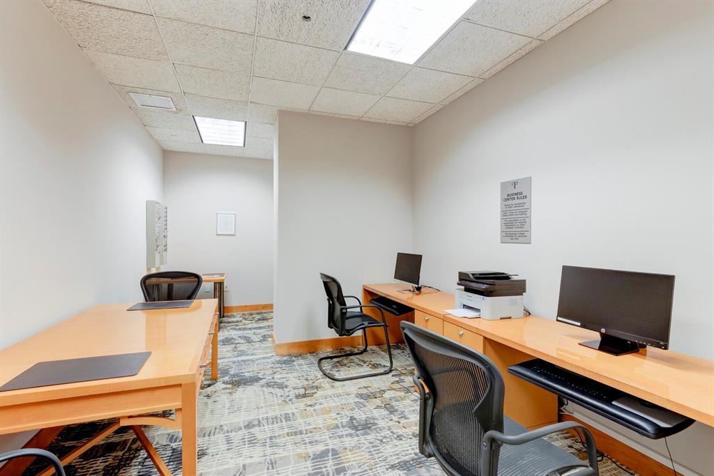 99 SE Mizner Boulevard 729