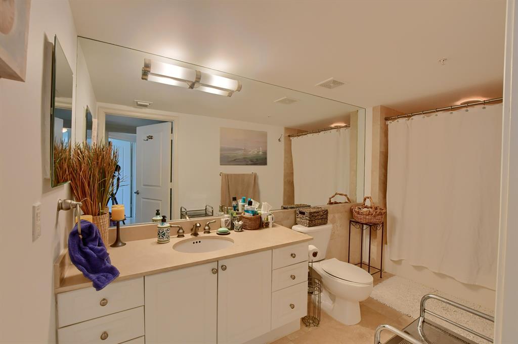 99 SE Mizner Boulevard 729