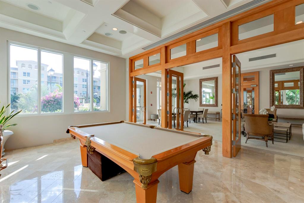 99 SE Mizner Boulevard 729