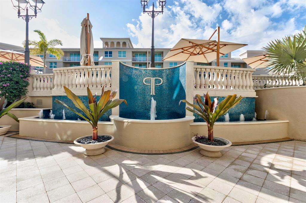 99 SE Mizner Boulevard 729