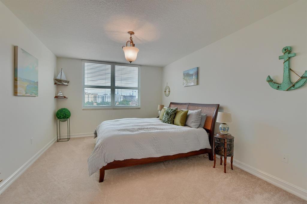 99 SE Mizner Boulevard 729