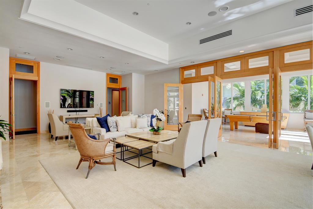 99 SE Mizner Boulevard 729