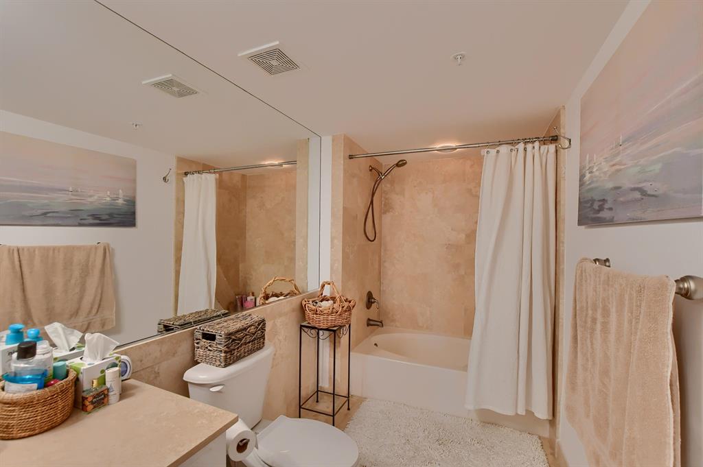 99 SE Mizner Boulevard 729