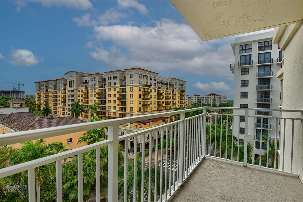 99 SE Mizner Boulevard 729