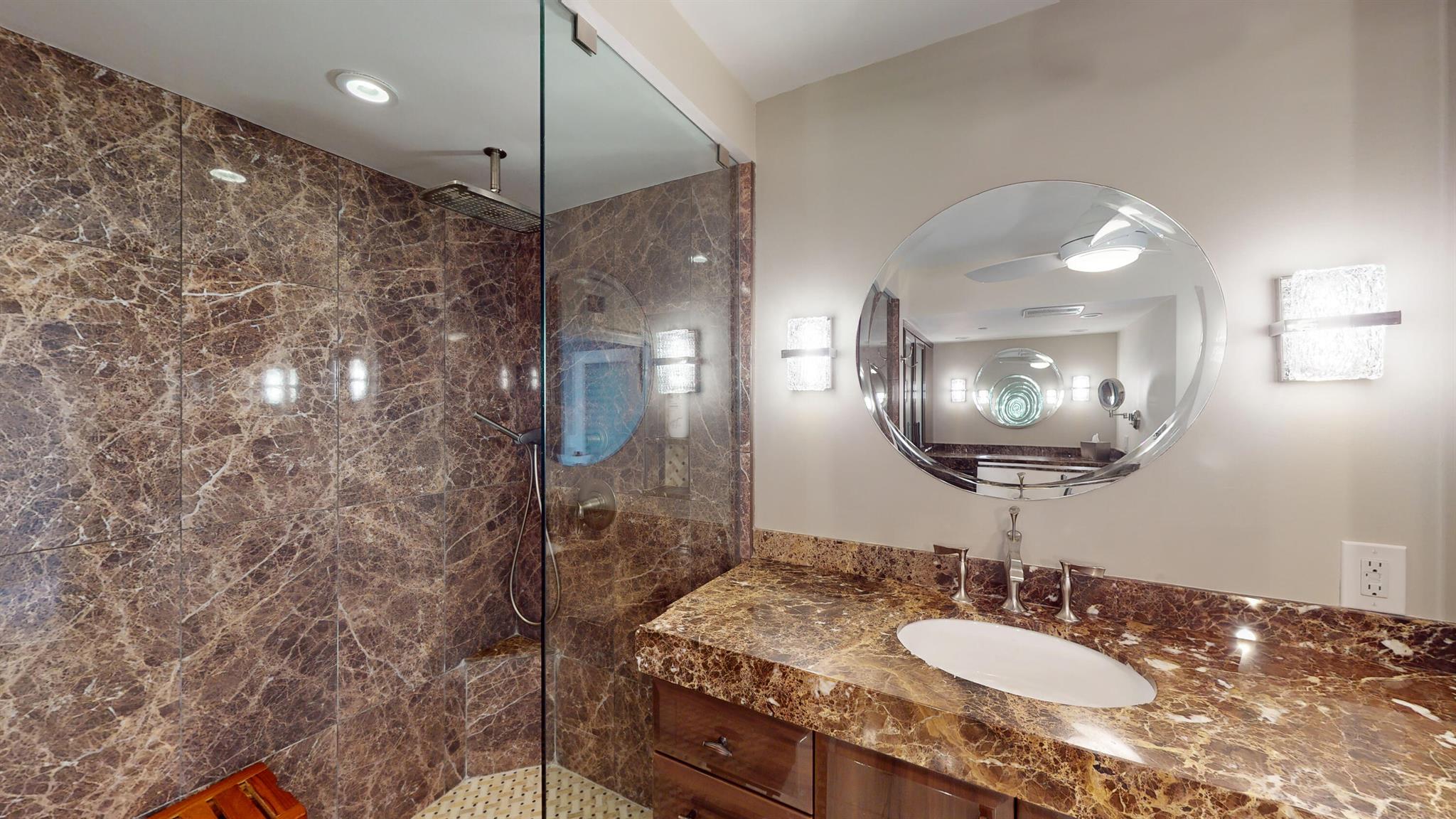 901 E Camino Real 14-C