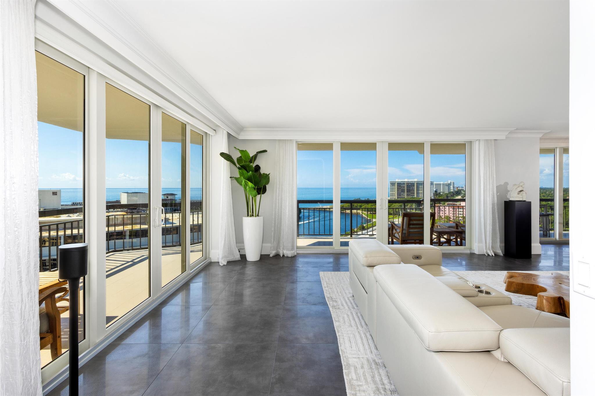 901 E Camino Real 14-C