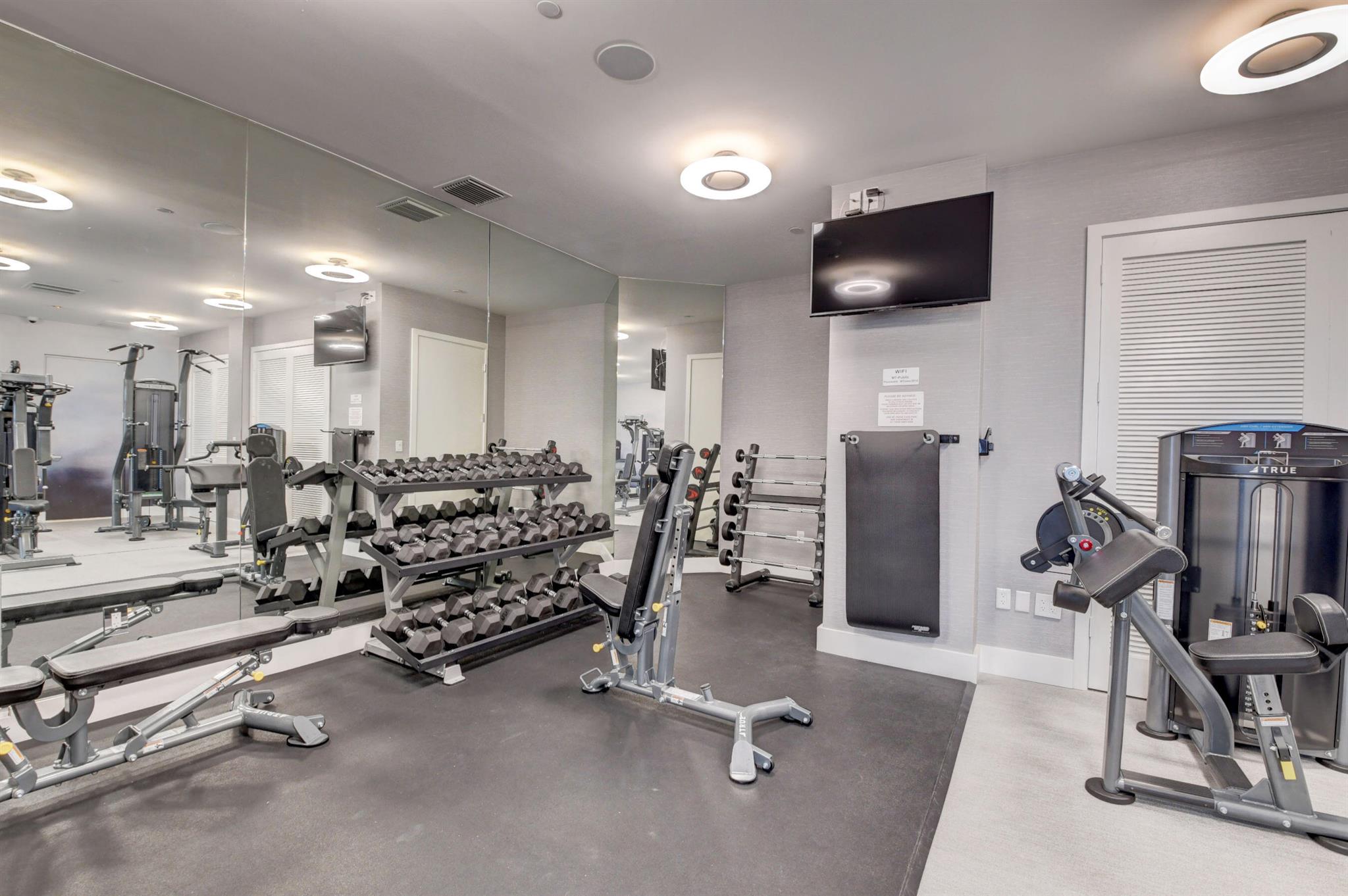 100 SE 5th Avenue 305