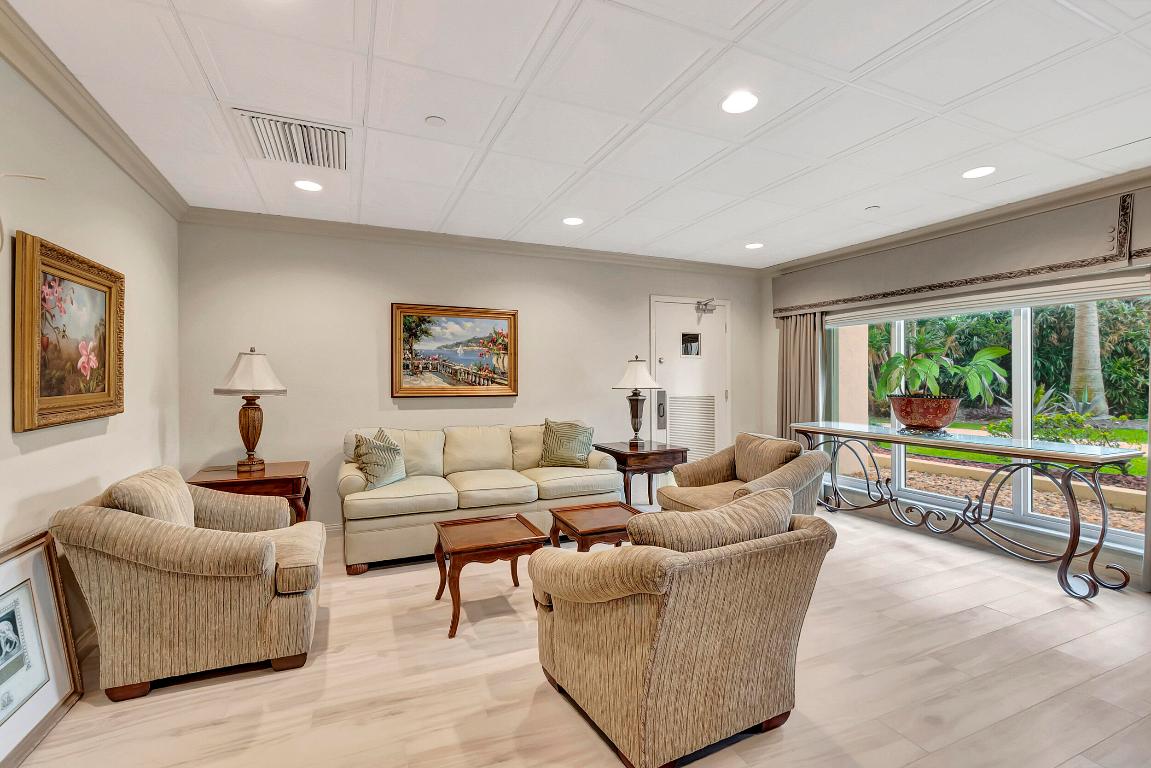 4301 N Ocean Blvd Boulevard 1006