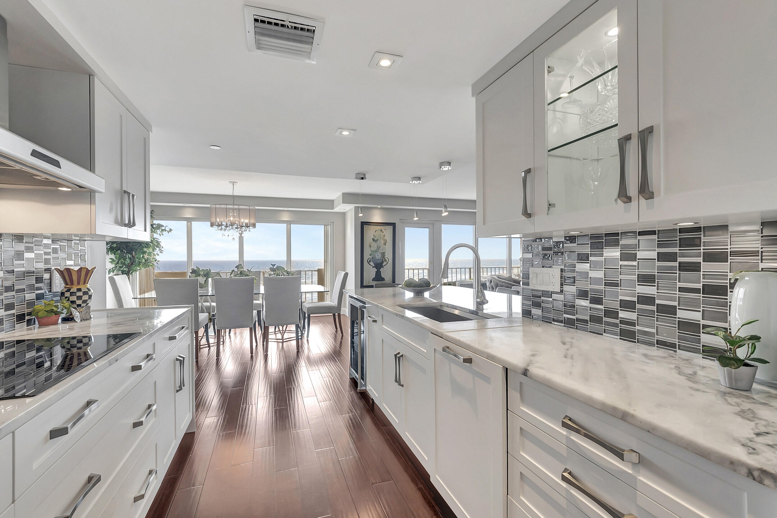 4301 N Ocean Blvd Boulevard 1006