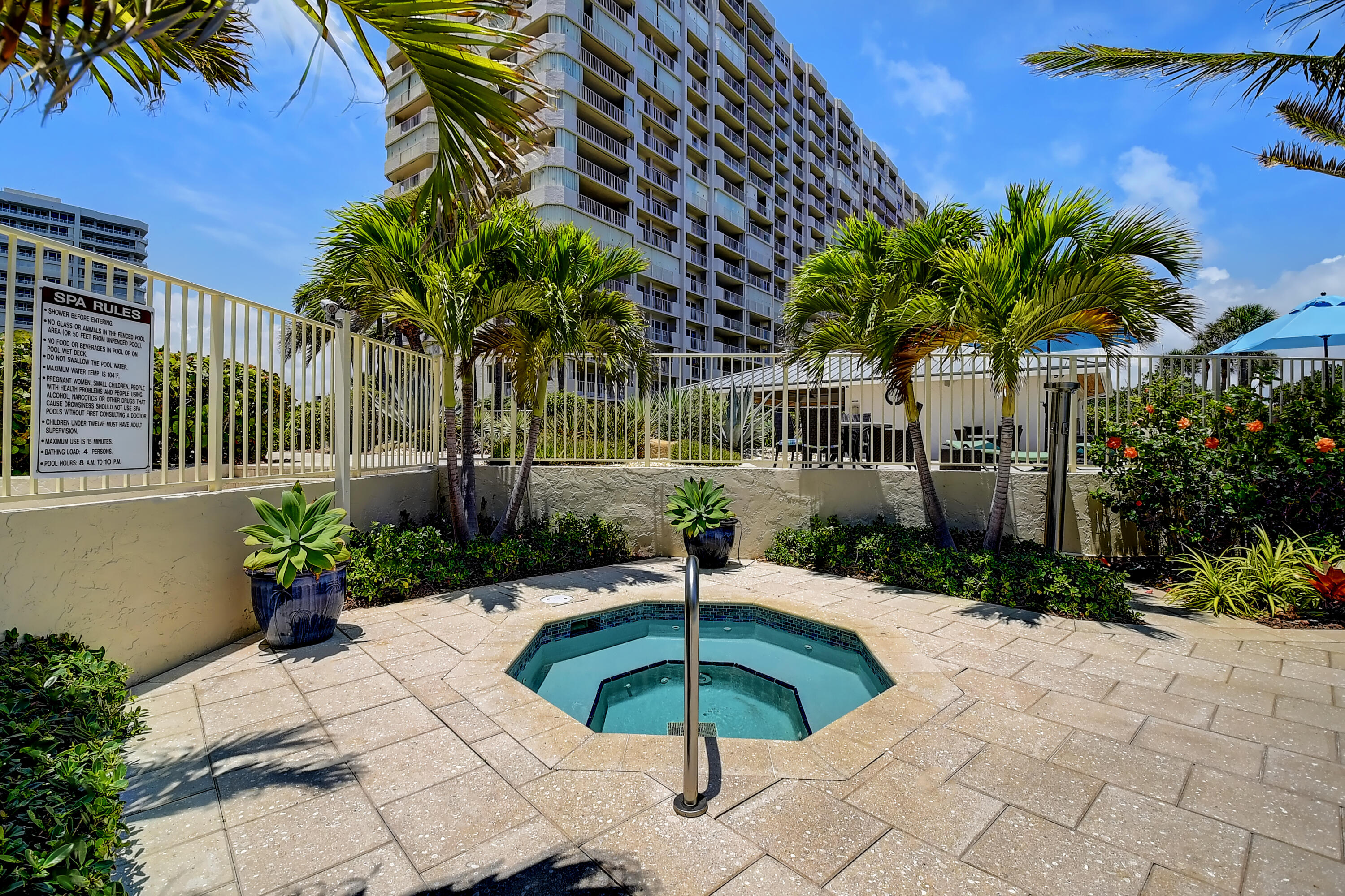 4301 N Ocean Blvd Boulevard 1006